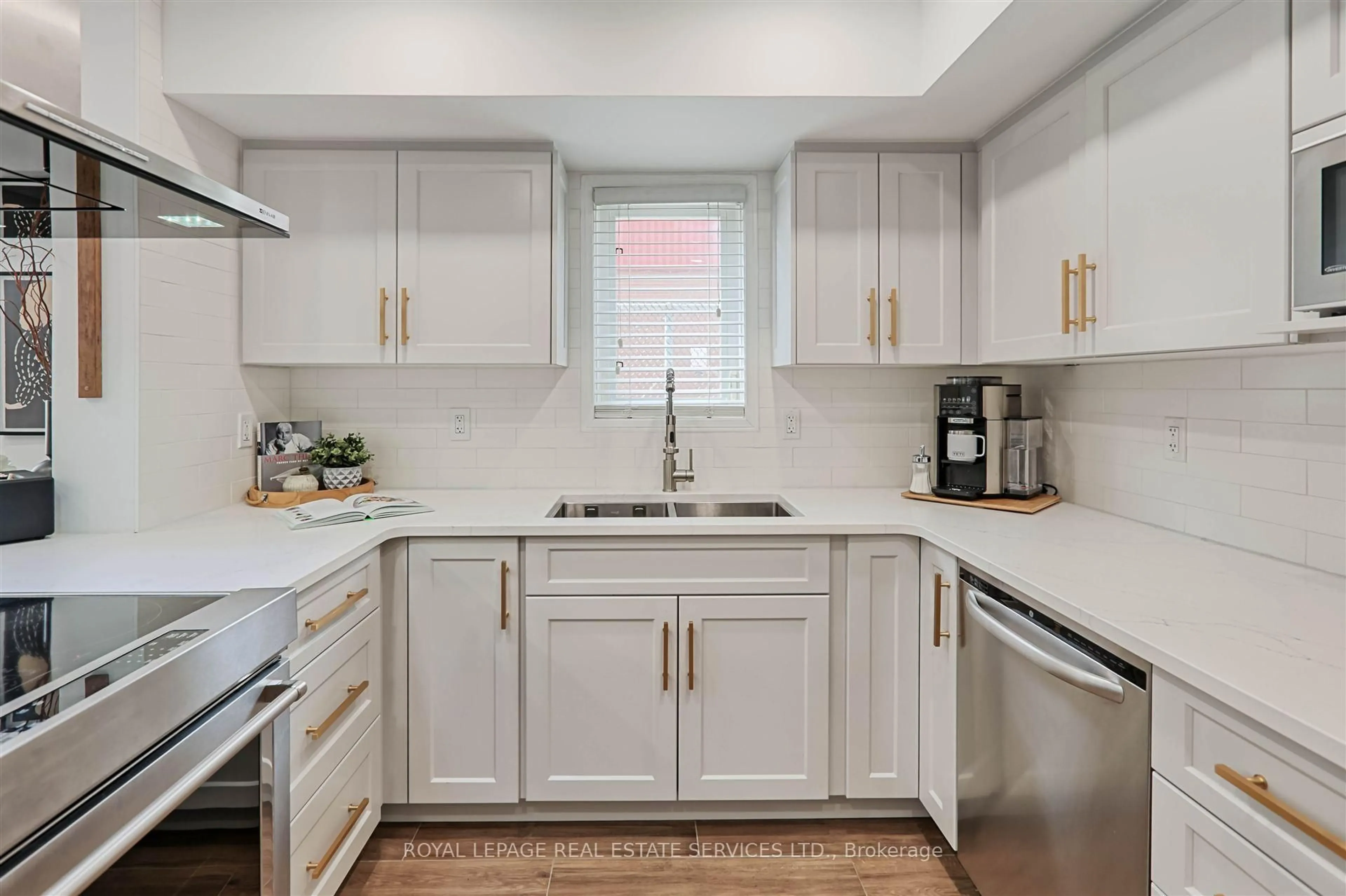 Unknown for 40 Merchant Lane #113, Toronto Ontario M6P 4J6