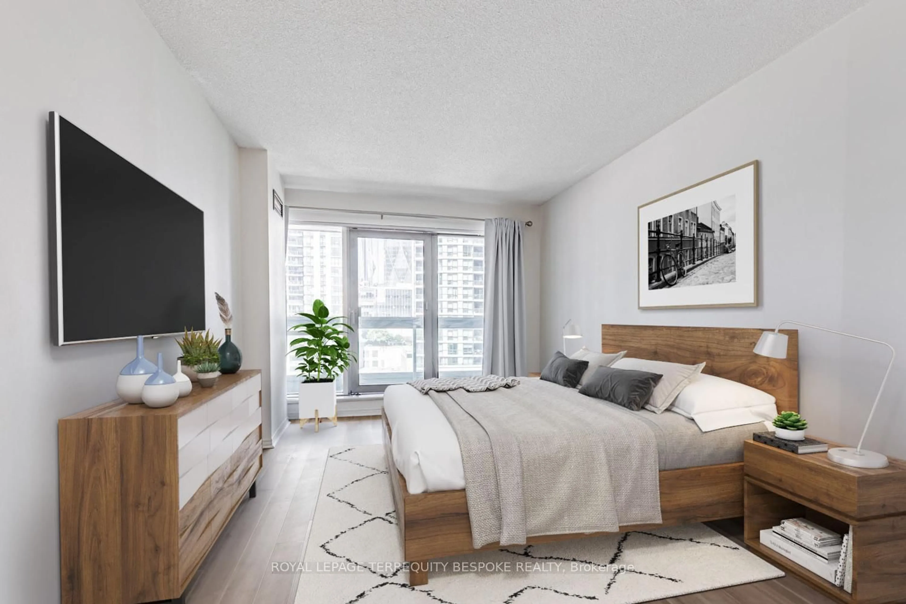 Bedroom with bed, unknown for 10 Queens Quay #811, Toronto Ontario M5J 2R9