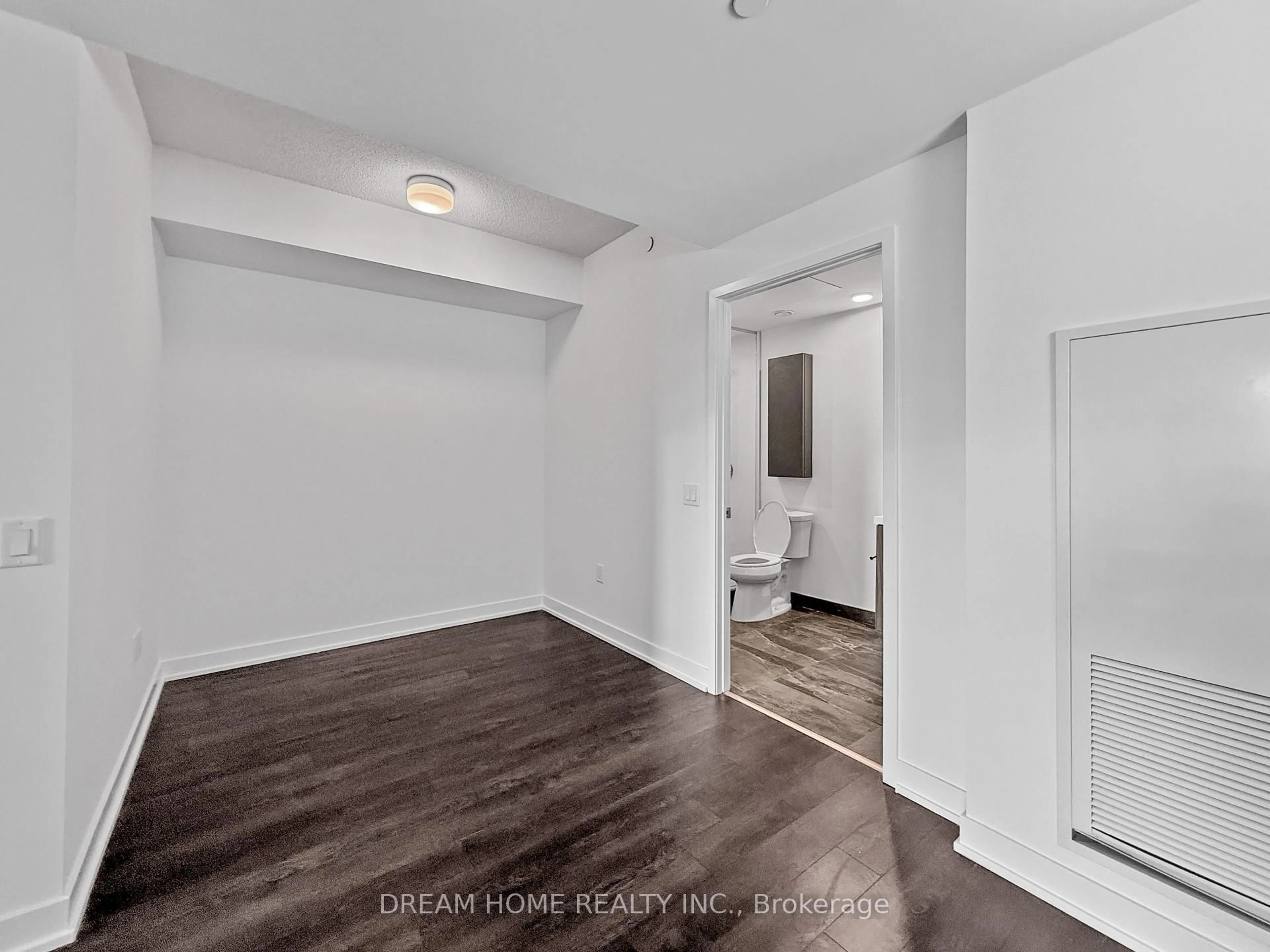 A pic of a room for 50 O'Neill Rd #403, Toronto Ontario M3C 0R1
