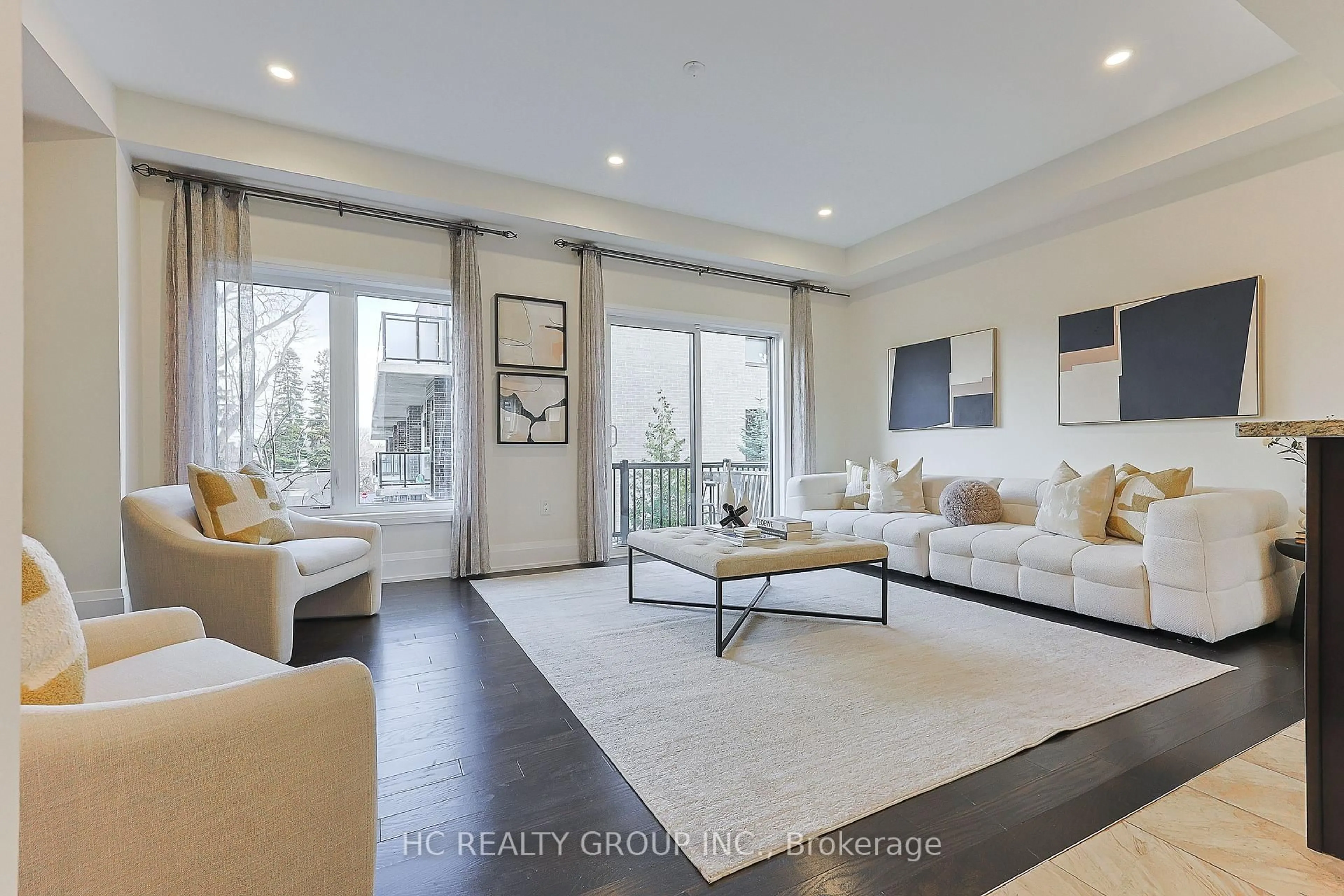 Living room with furniture, unknown for 67 Kenneth Wood Cres, Toronto Ontario M2N 0K3