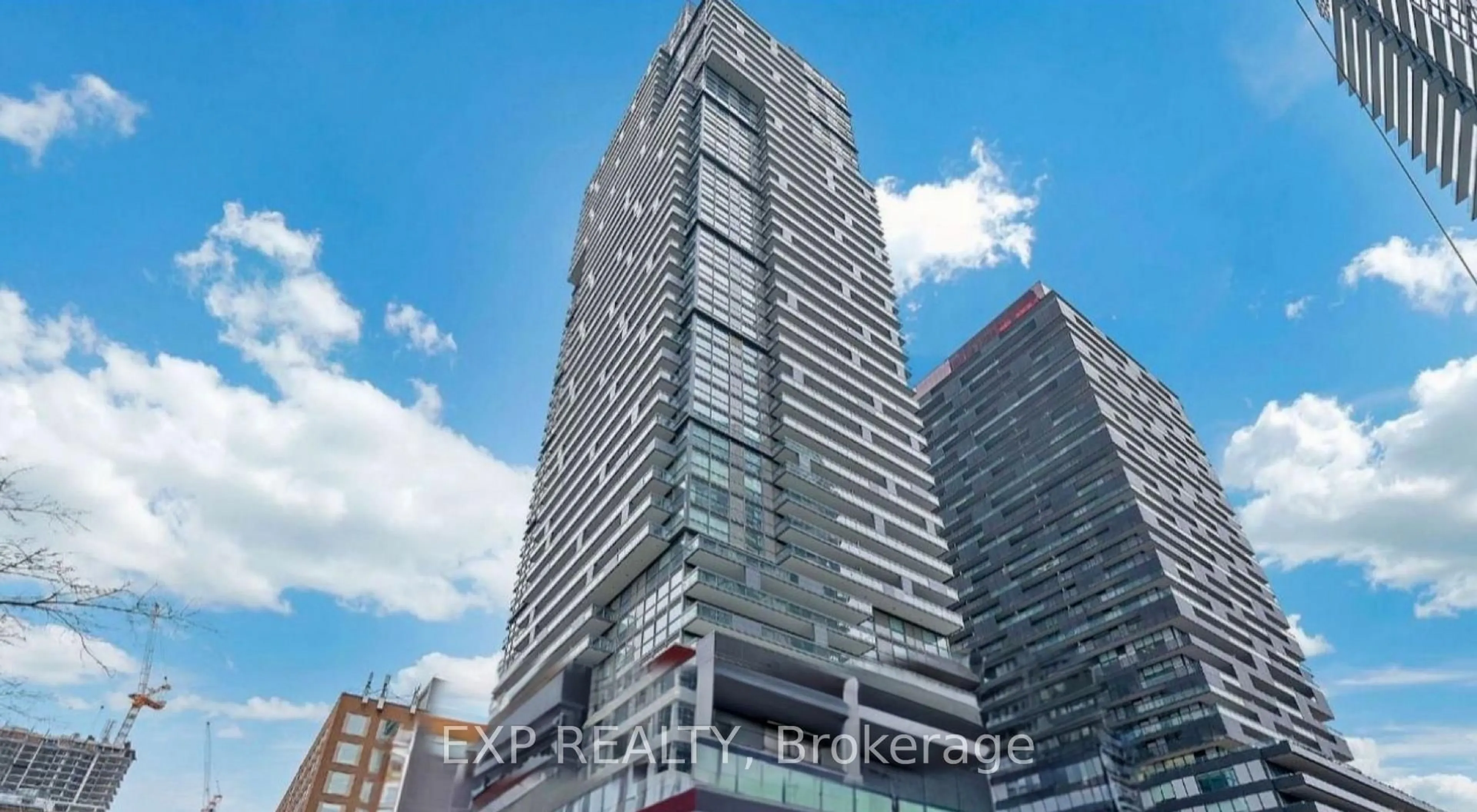 Unknown for 39 Roehampton Ave #306, Toronto Ontario M4P 1P9