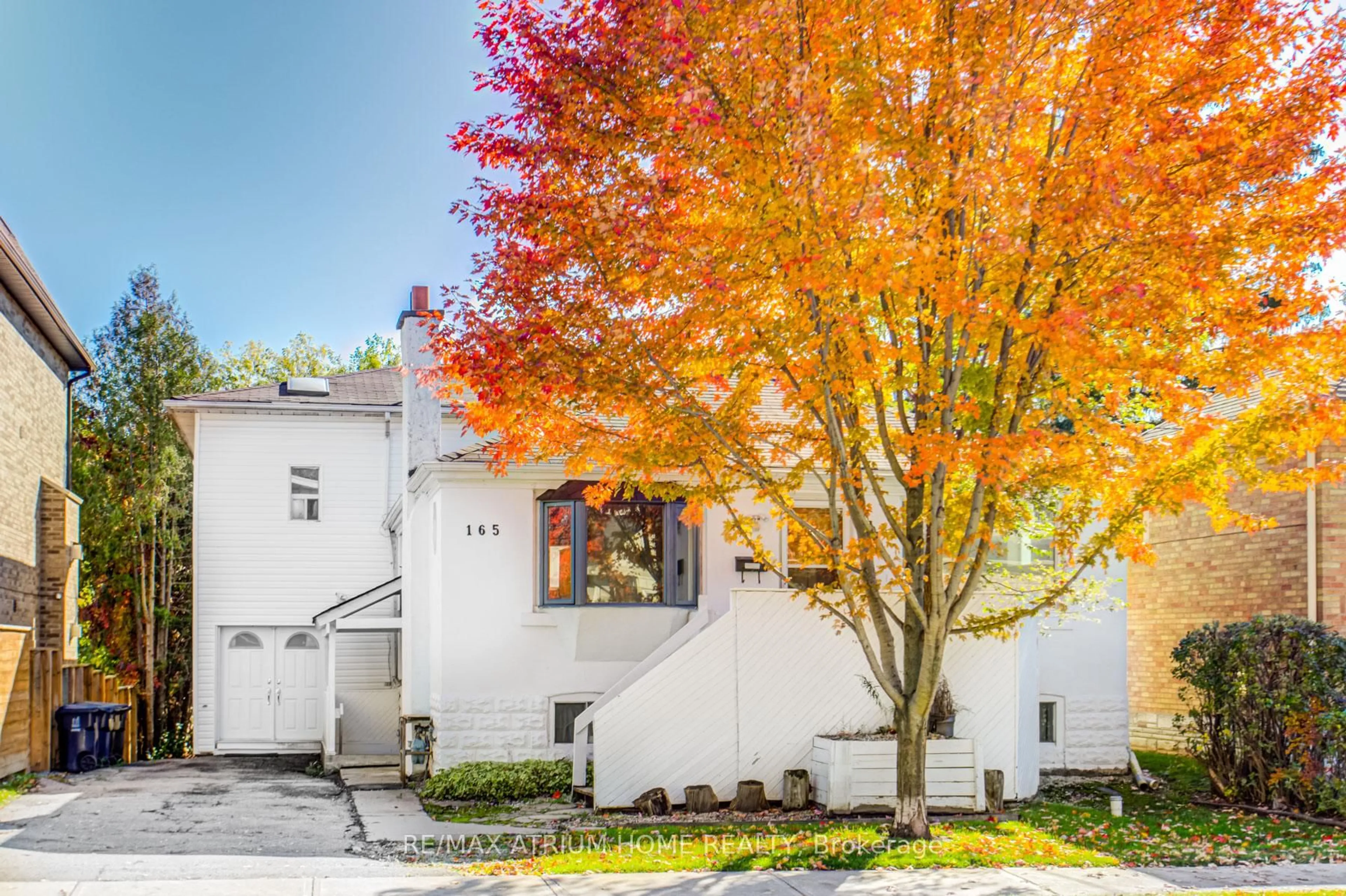 Home with brick exterior material, street for 165 Florence Ave, Toronto Ontario M2N 1G5