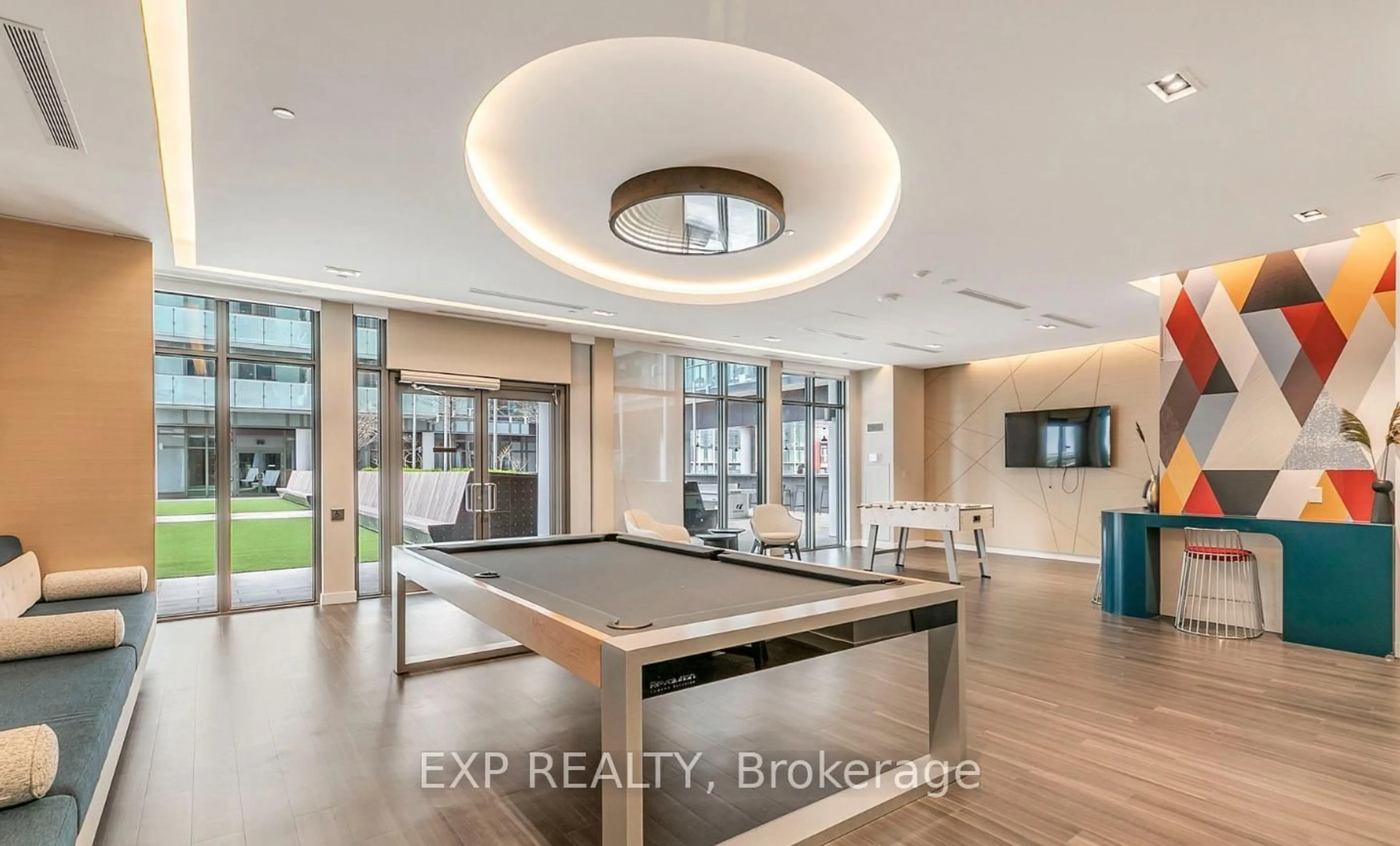 Unknown for 70 Princess St #711, Toronto Ontario M5A 0X6