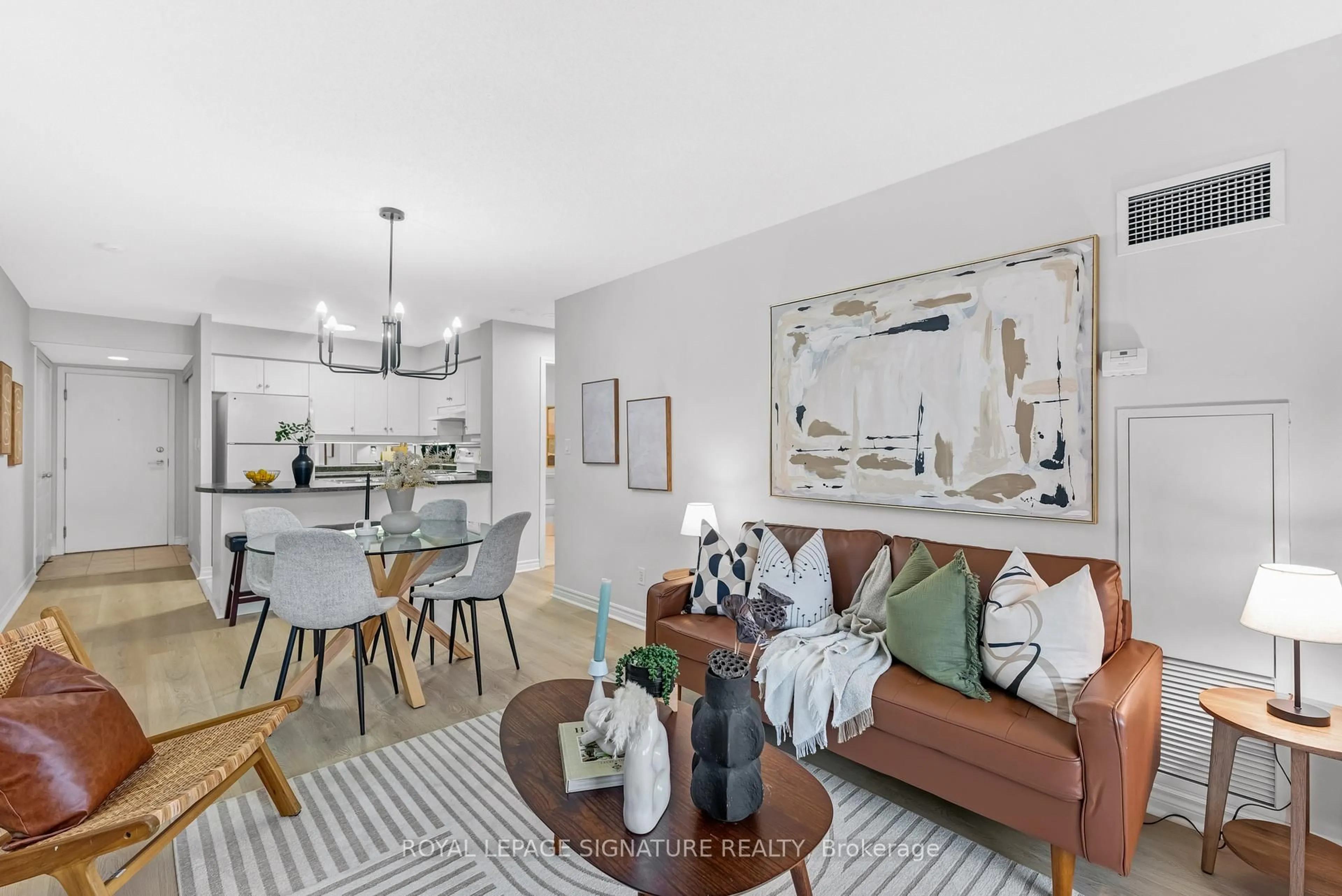 Living room with furniture, unknown for 8 Rean Dr #802, Toronto Ontario M2K 3B9