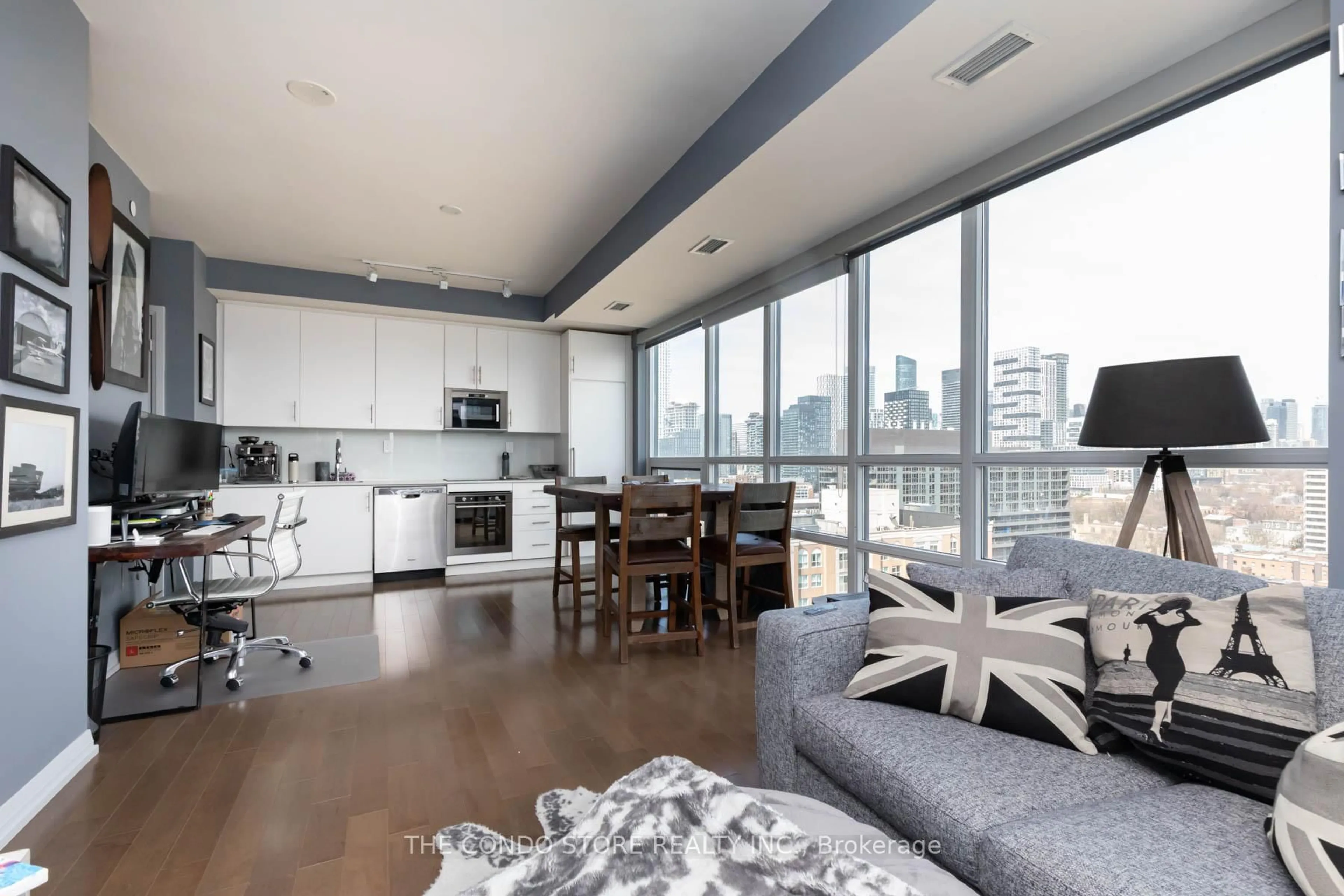 Open concept kitchen, unknown for 460 Adelaide St #2006, Toronto Ontario M5A 0E7