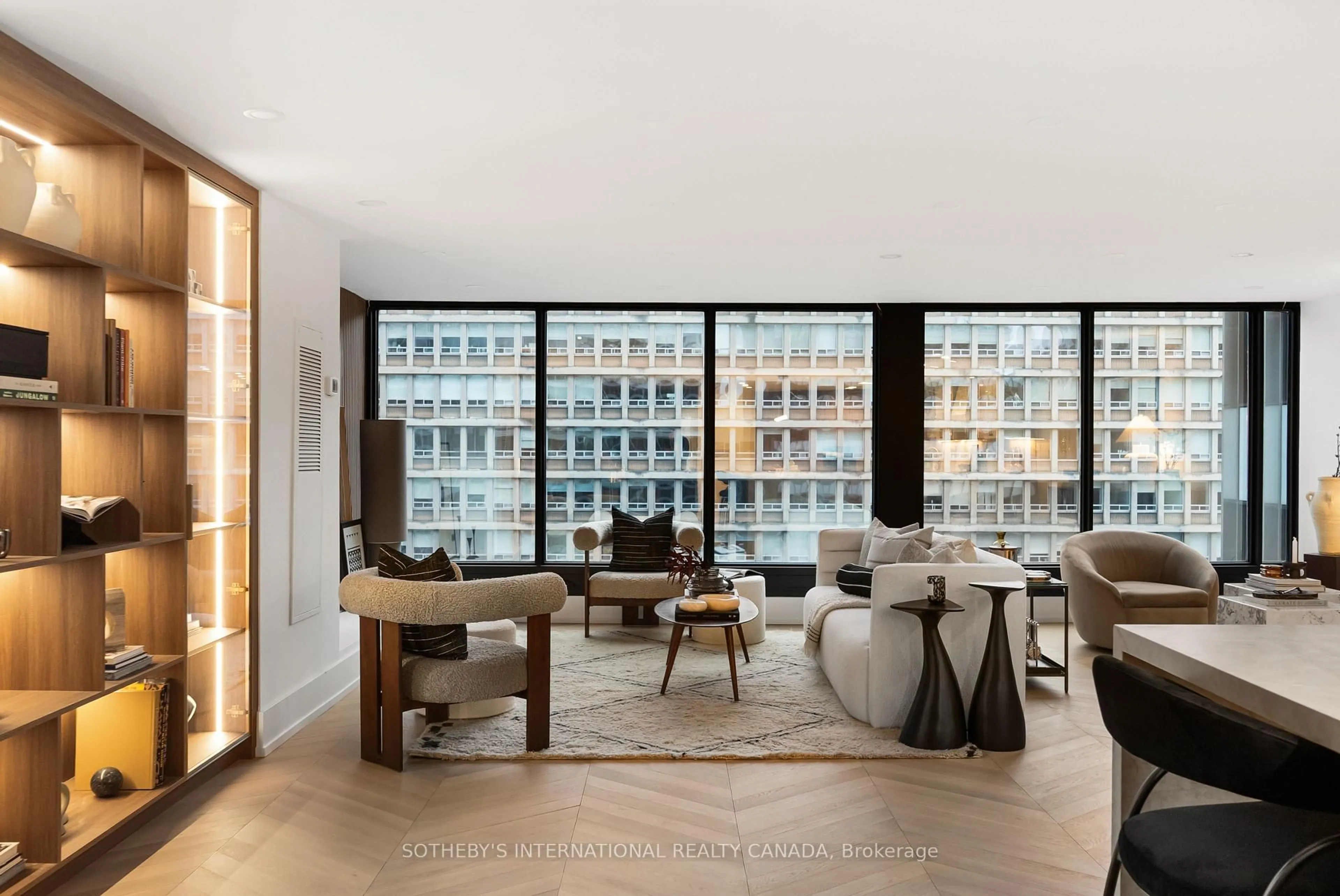 Living room with furniture, unknown for 110 Bloor St #1009, Toronto Ontario M5S 2W7