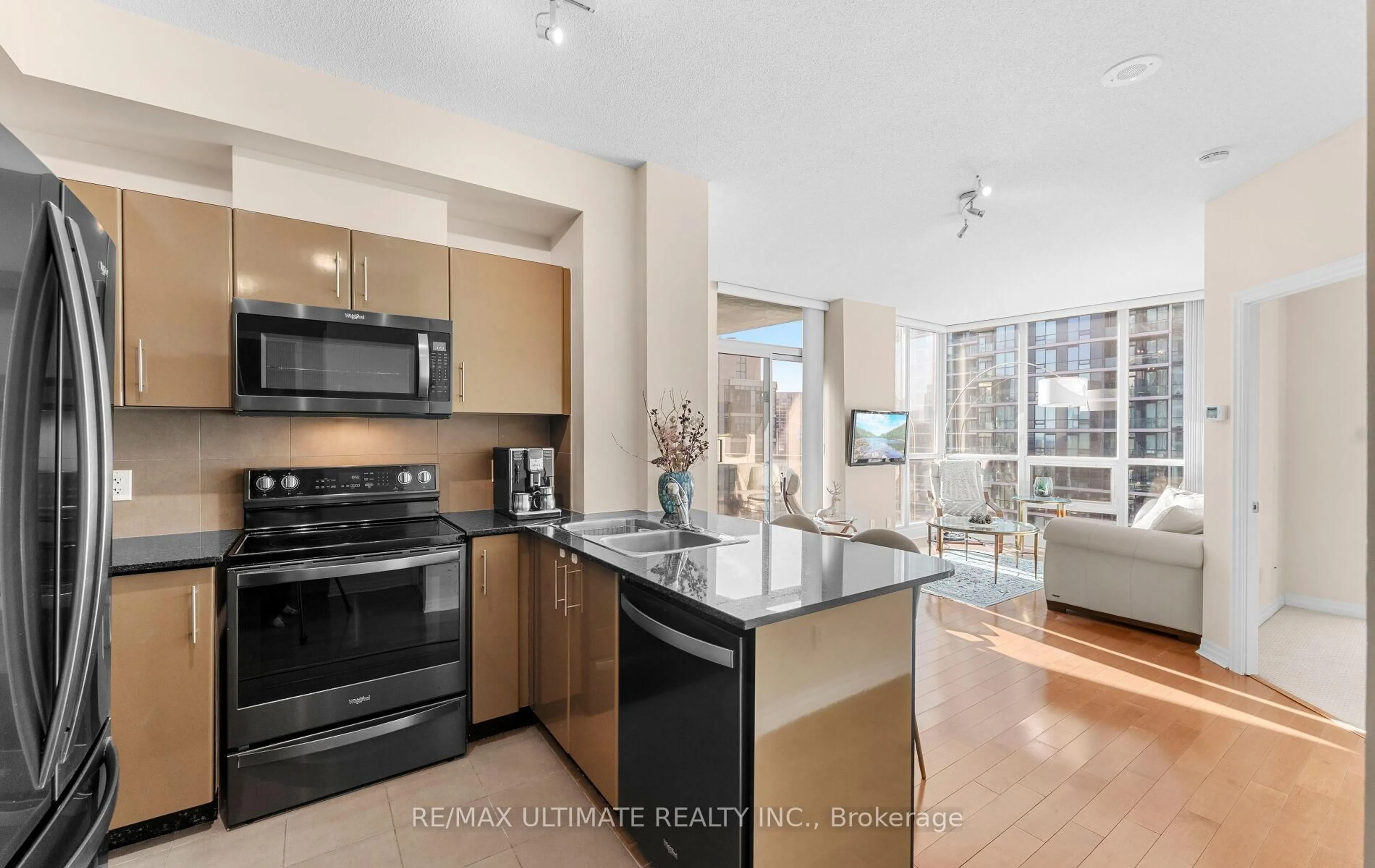 Open concept kitchen, unknown for 16 Yonge St #2801, Toronto Ontario M5E 2A1
