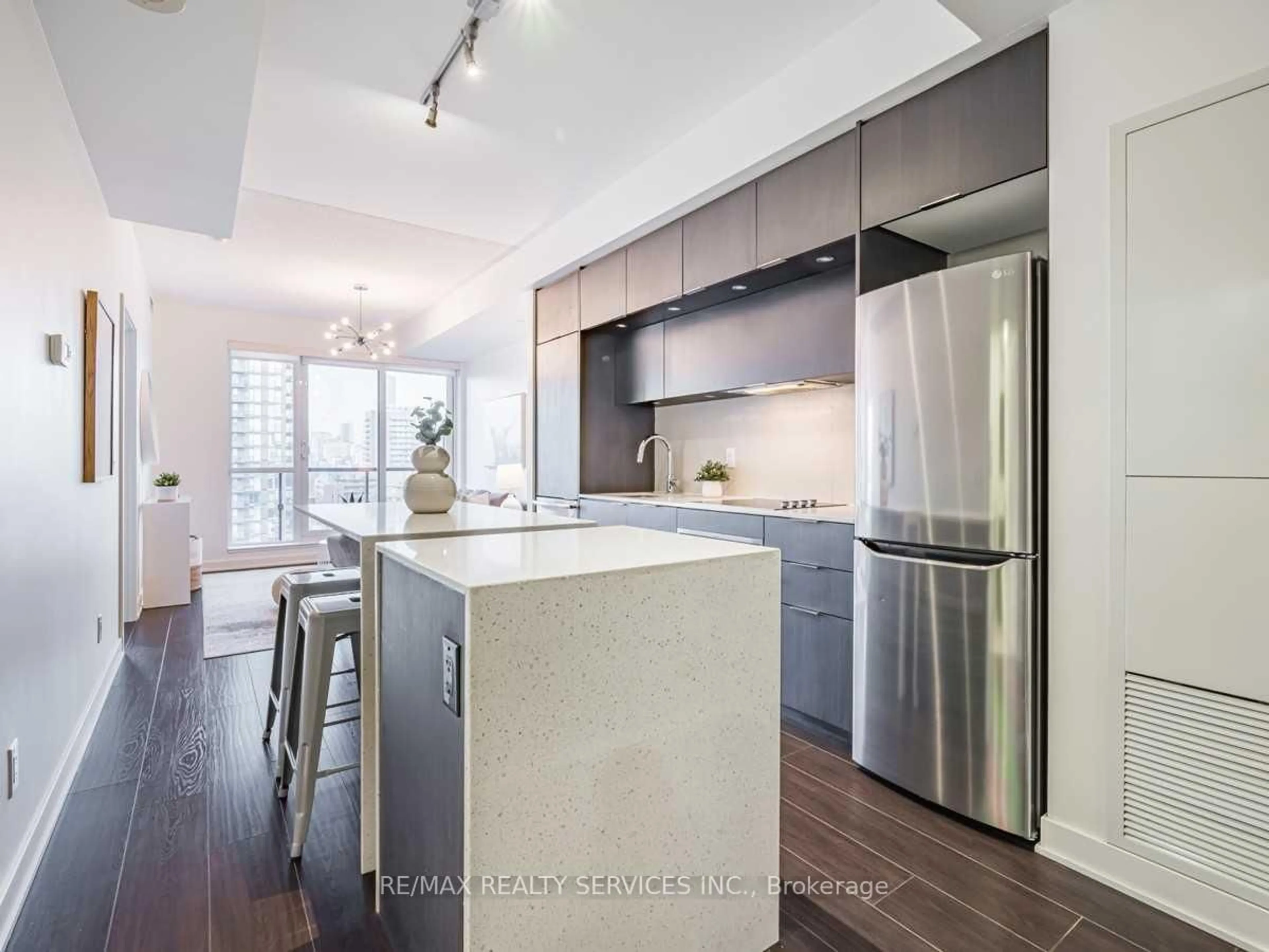 Open concept kitchen, unknown for 170 Sumach St #1207, Toronto Ontario M5A 0C3