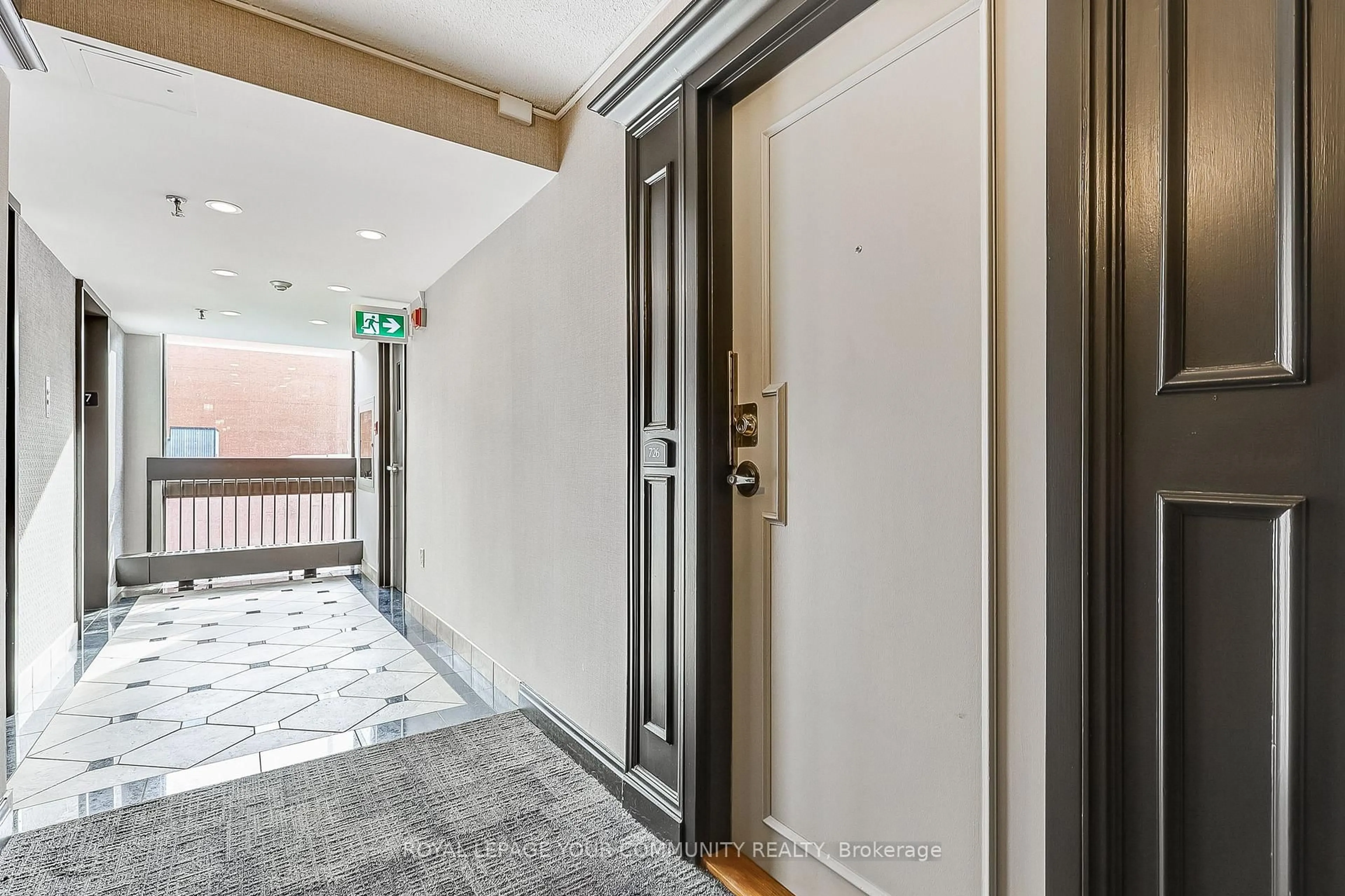 Indoor foyer for 60 St. Patrick St #726, Toronto Ontario M5T 2X5