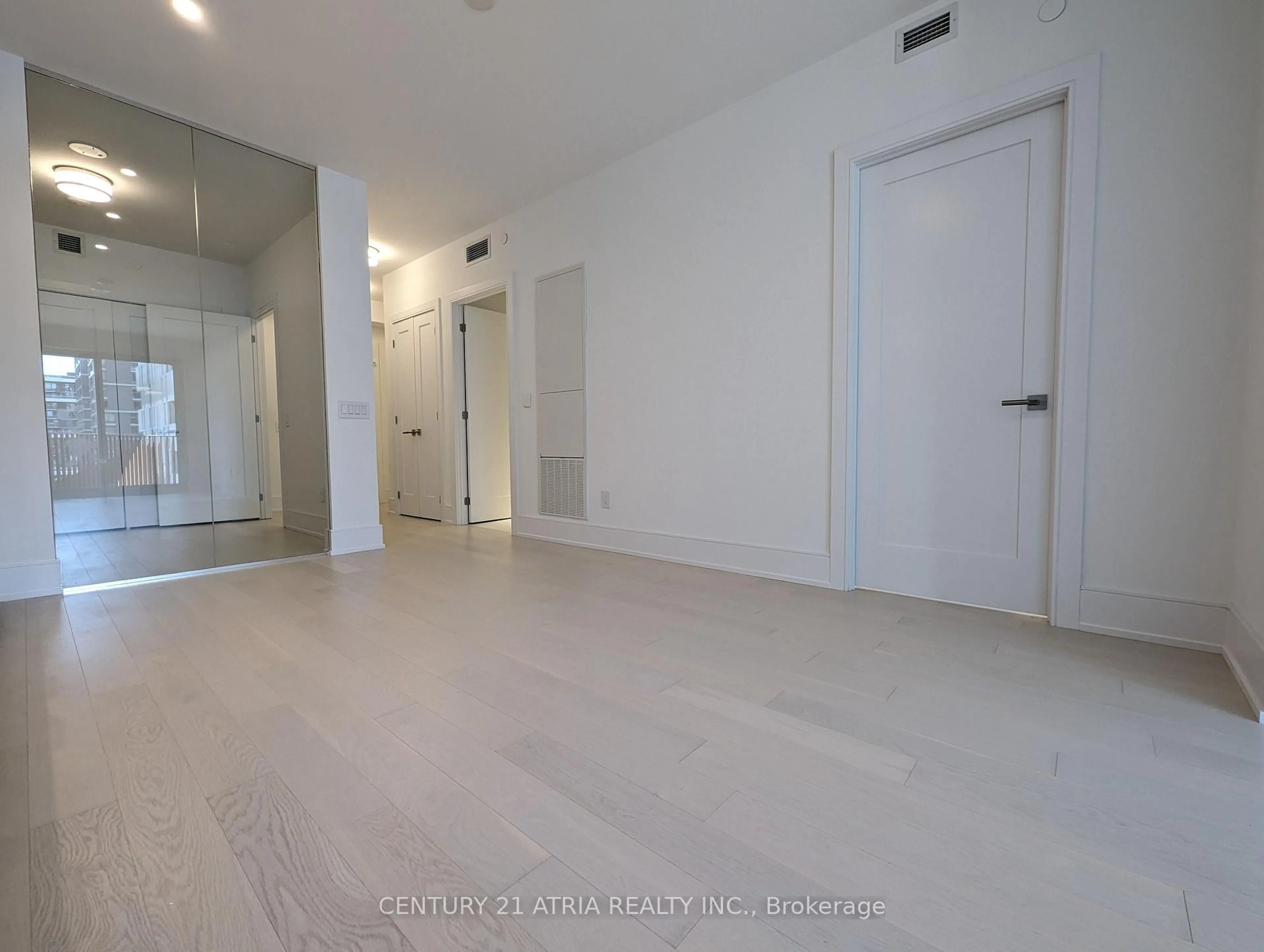 A pic of a room for 155 Merchants' Wharf #523, Toronto Ontario M5A 0Y4