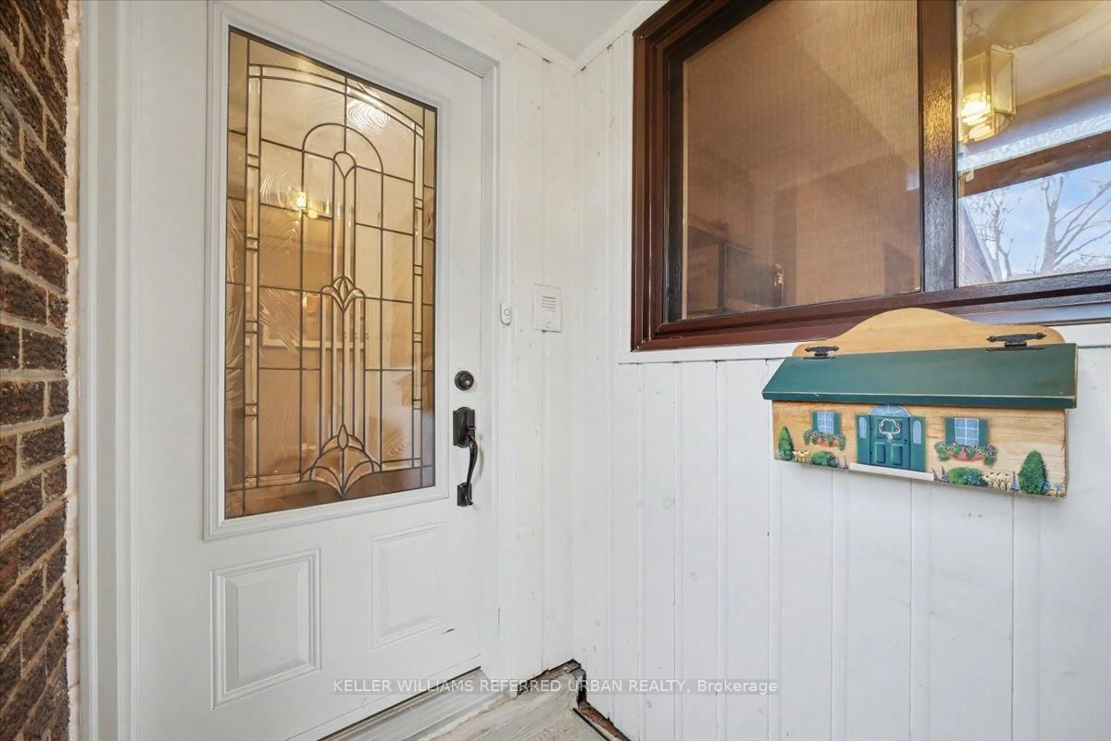 Indoor entryway for 5 Lofty Hill Way #57, Toronto Ontario M2H 2Z9