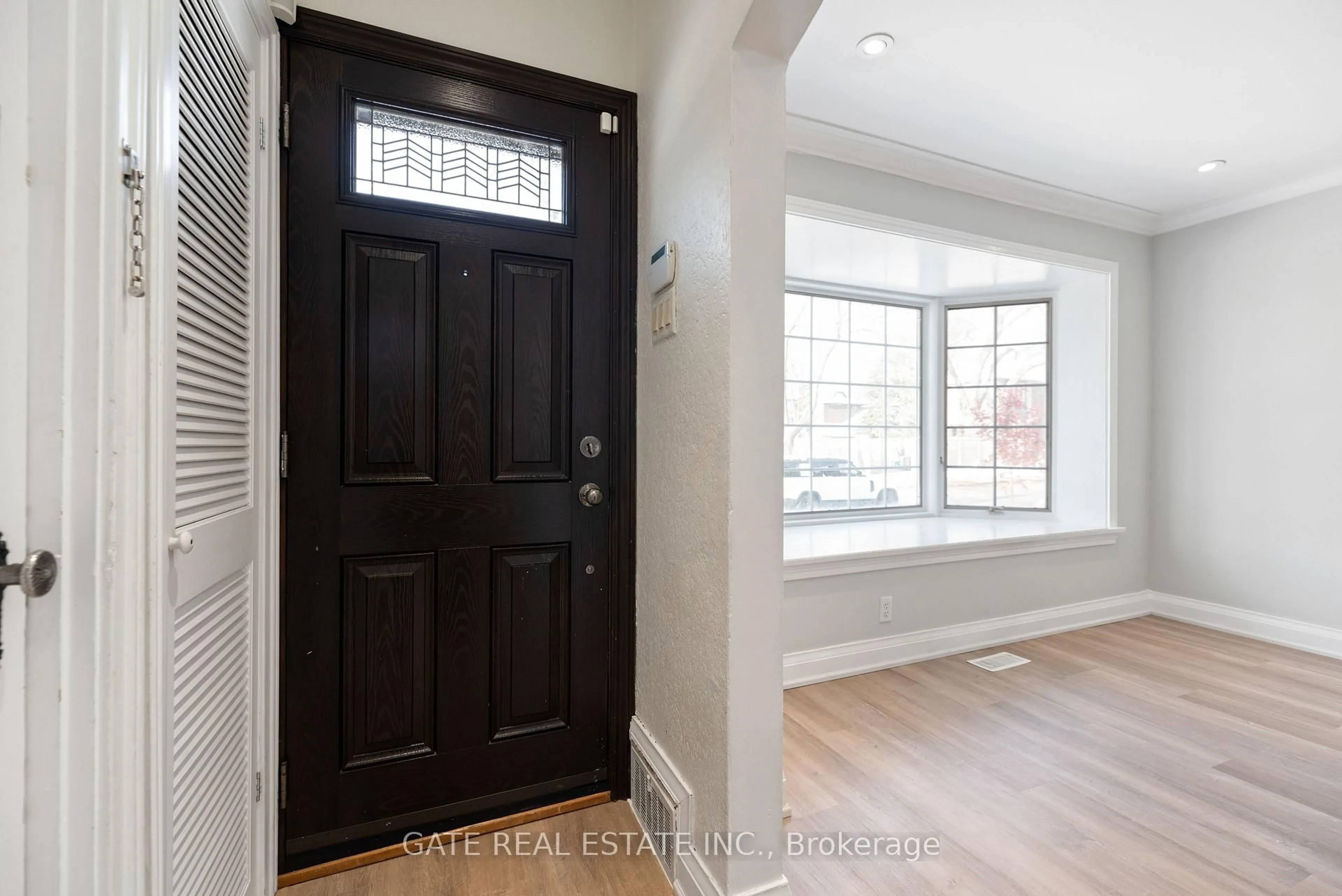 Indoor entryway for 349 Laird Dr, Toronto Ontario M4G 3Y1