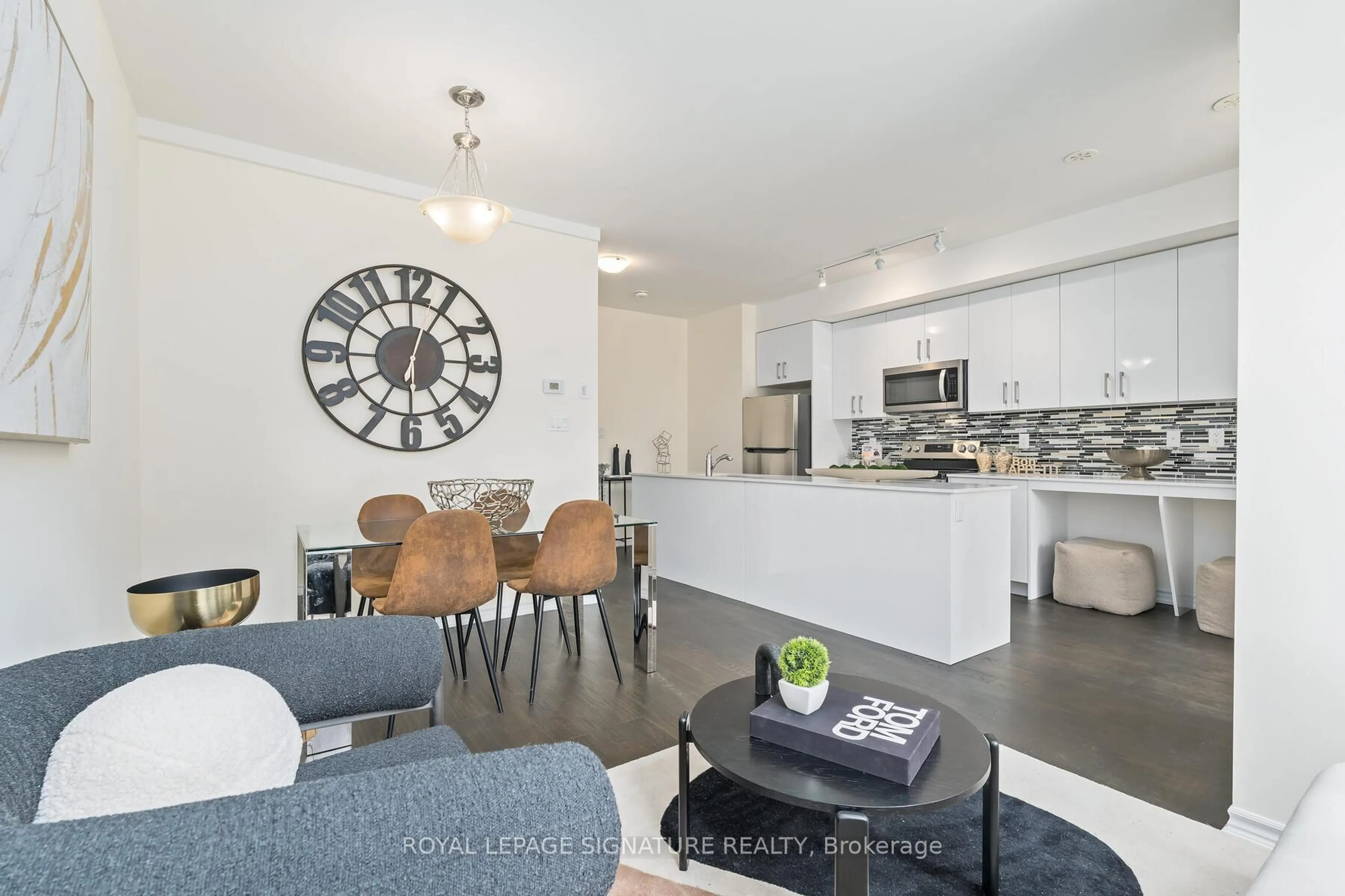 Open concept kitchen, unknown for 1972R Victoria Park Ave #30, Toronto Ontario M1R 1V1