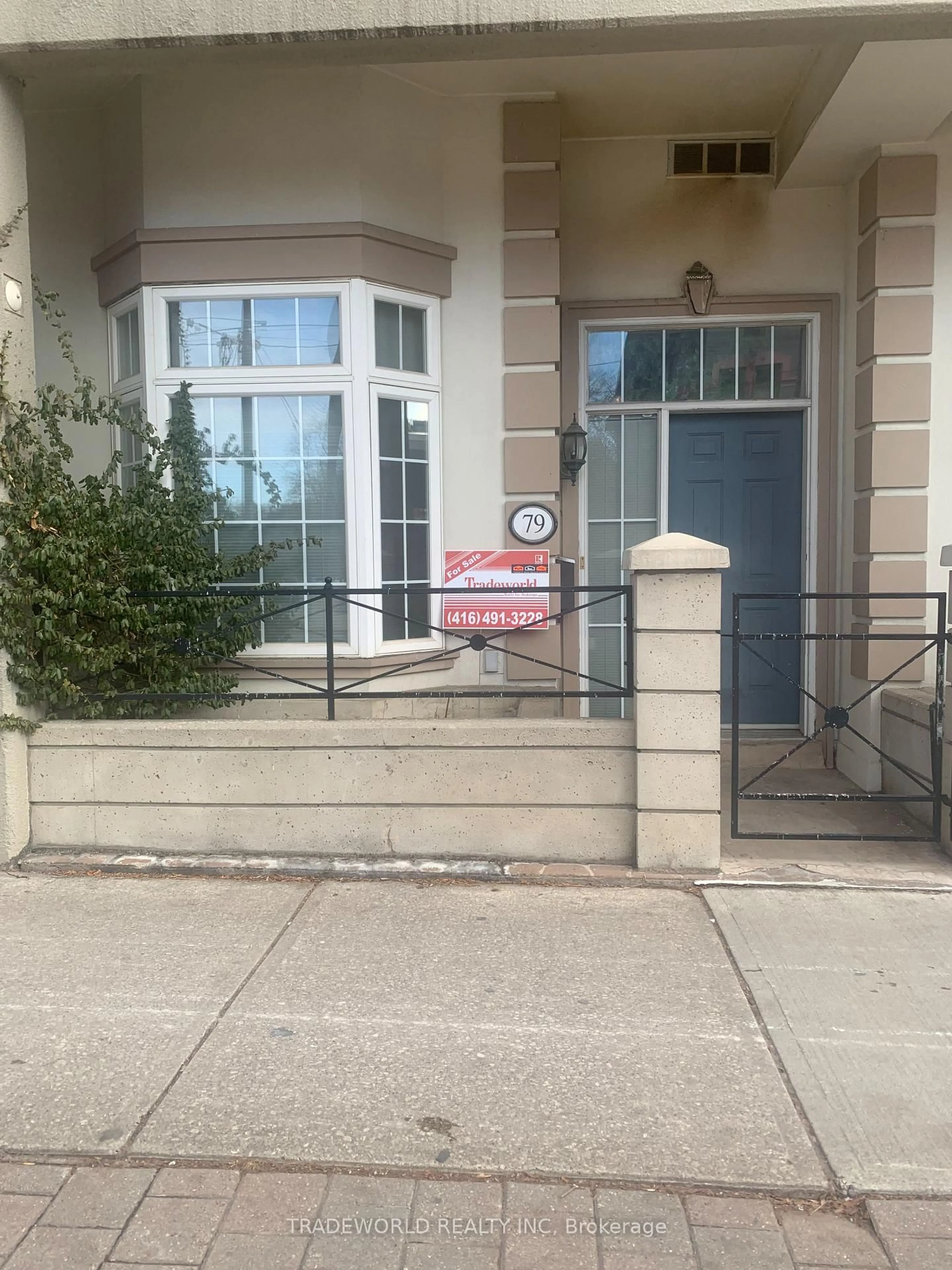 Unknown for 79 McCaul St #164, Toronto Ontario M3T 2W7