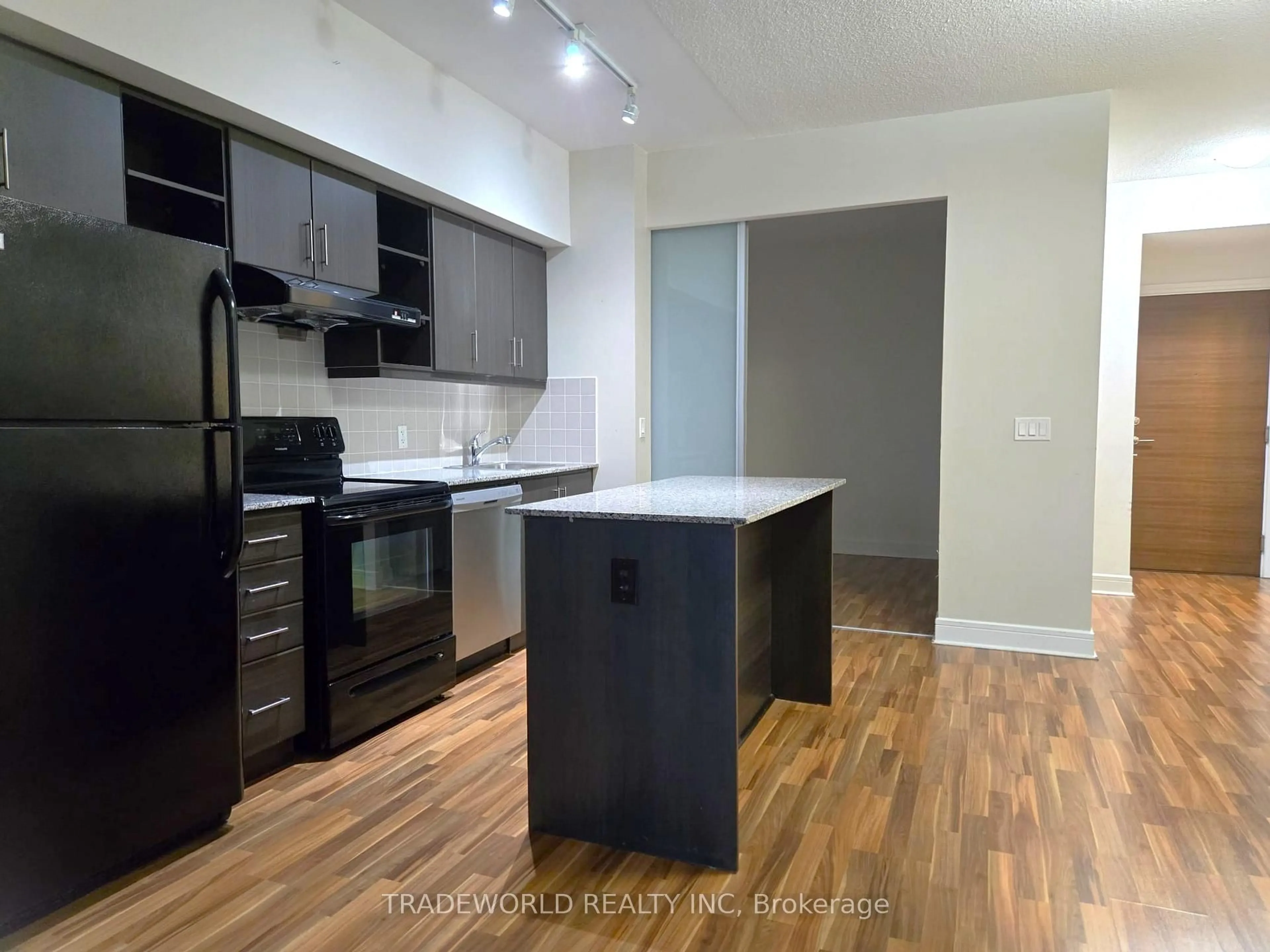 Standard kitchen, wood/laminate floor for 35 Brian Peck Cres #1016, Toronto Ontario M4G 0A5