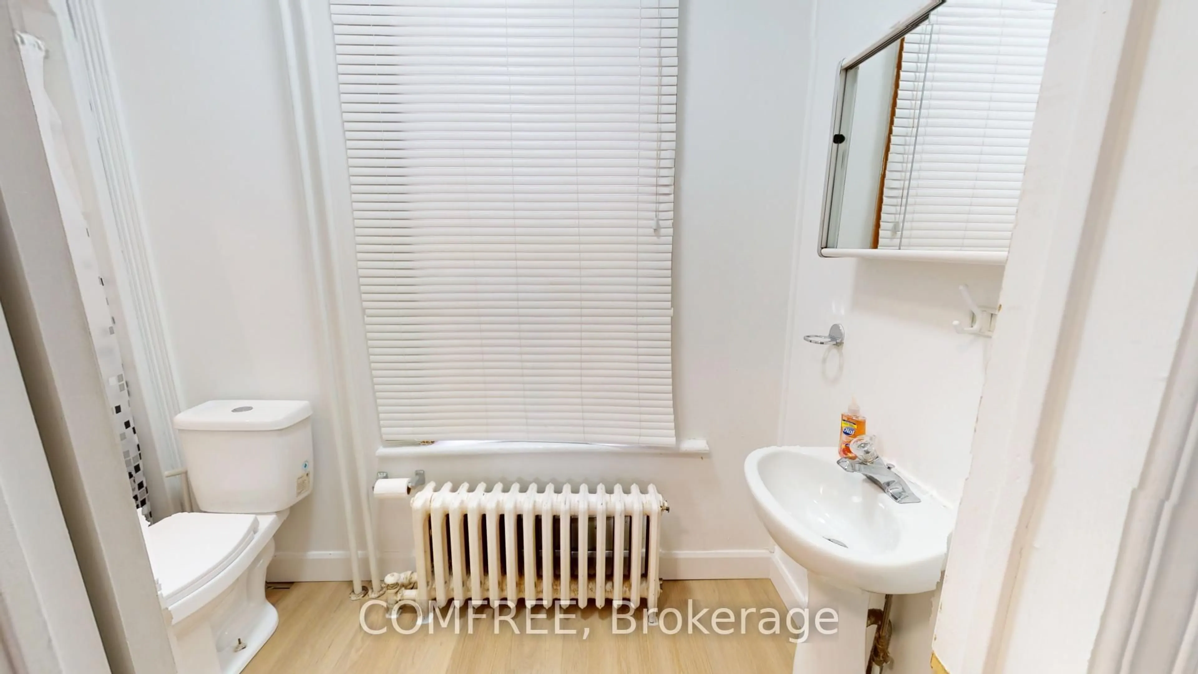 Standard bathroom, unknown for 36 Mitchell Ave, Toronto Ontario M6J 1B9