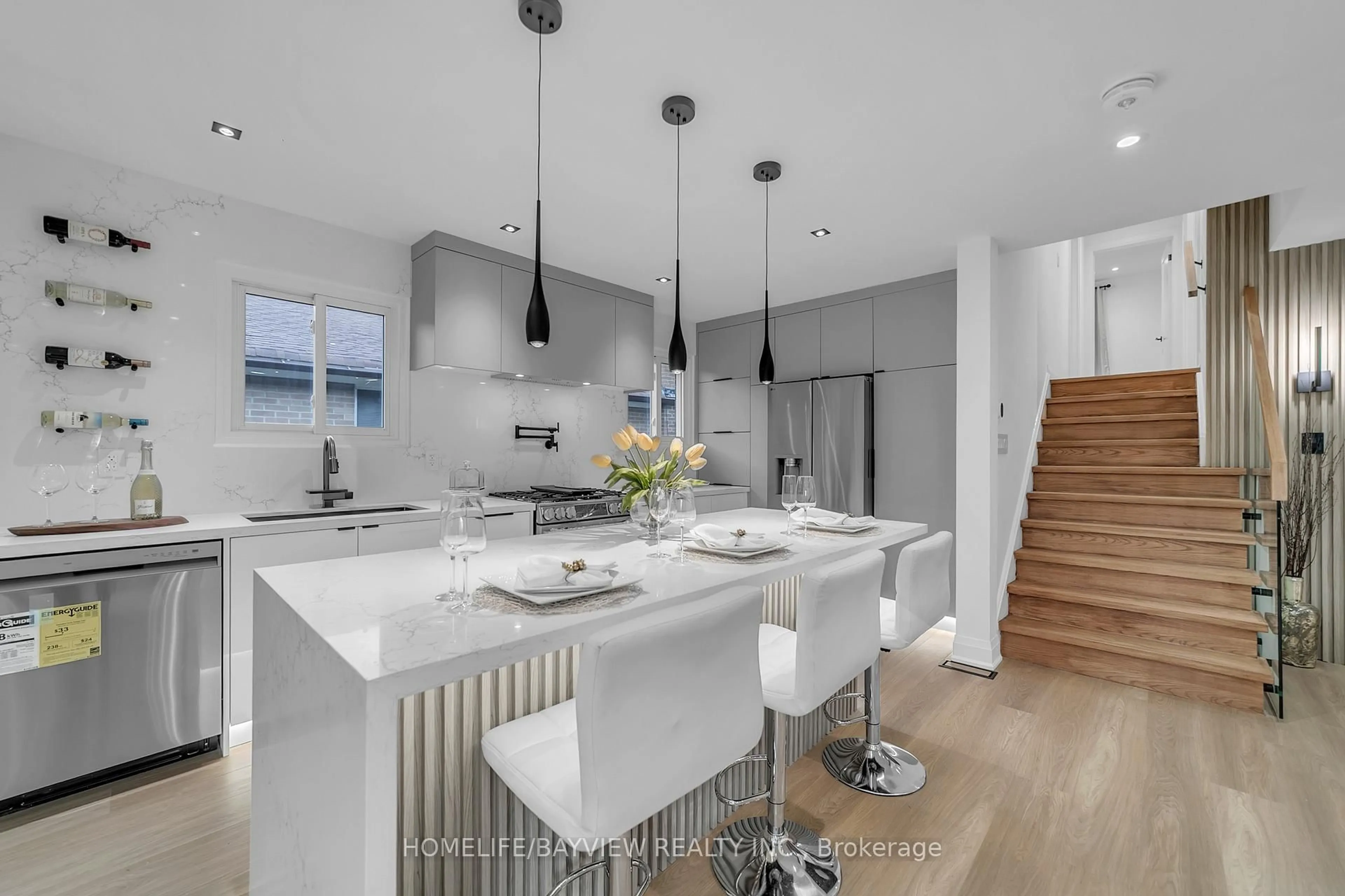 Contemporary kitchen, unknown for 78 Clancy Dr, Toronto Ontario M2J 2V8