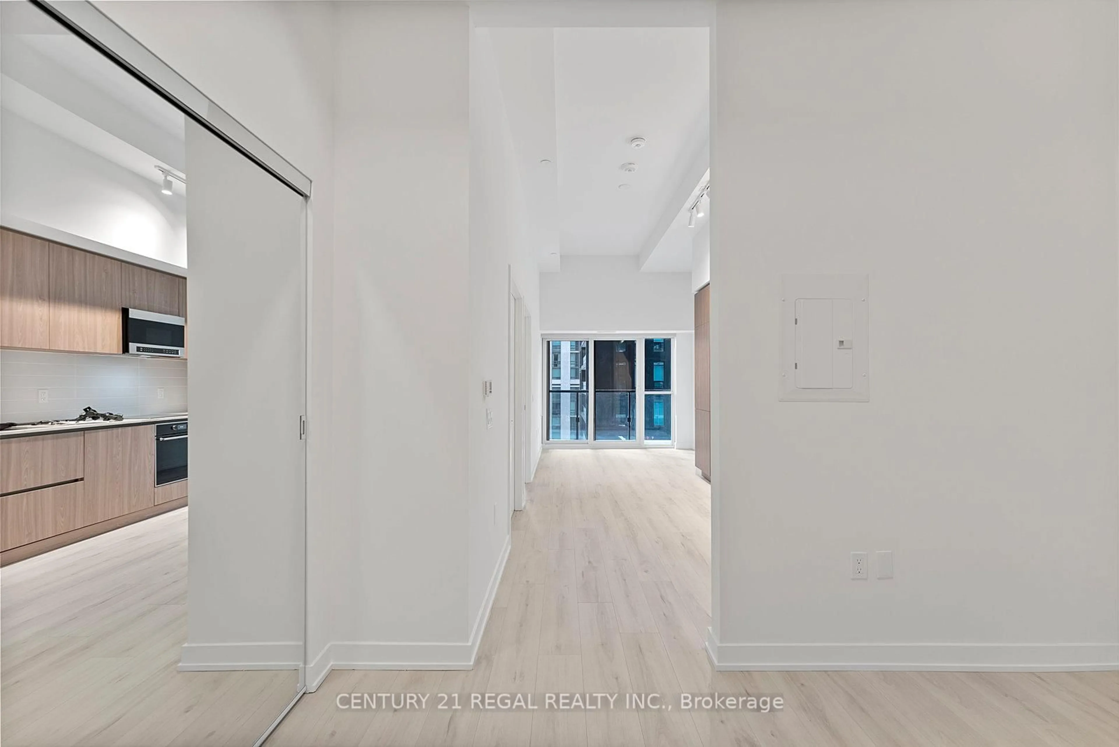 Unknown for 110 Broadway Ave #1303, Toronto Ontario M4P 1V7