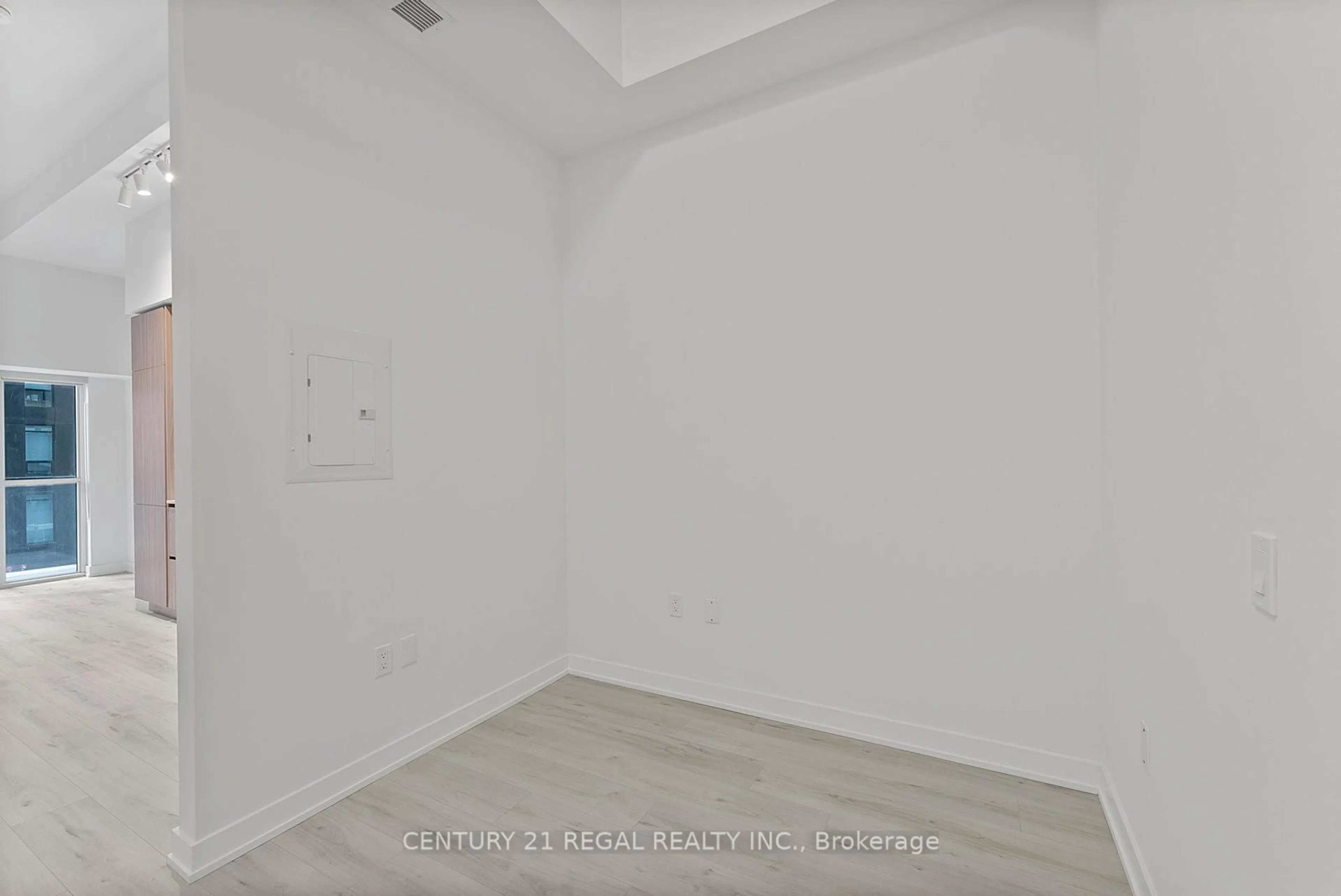 A pic of a room for 110 Broadway Ave #1303, Toronto Ontario M4P 1V7