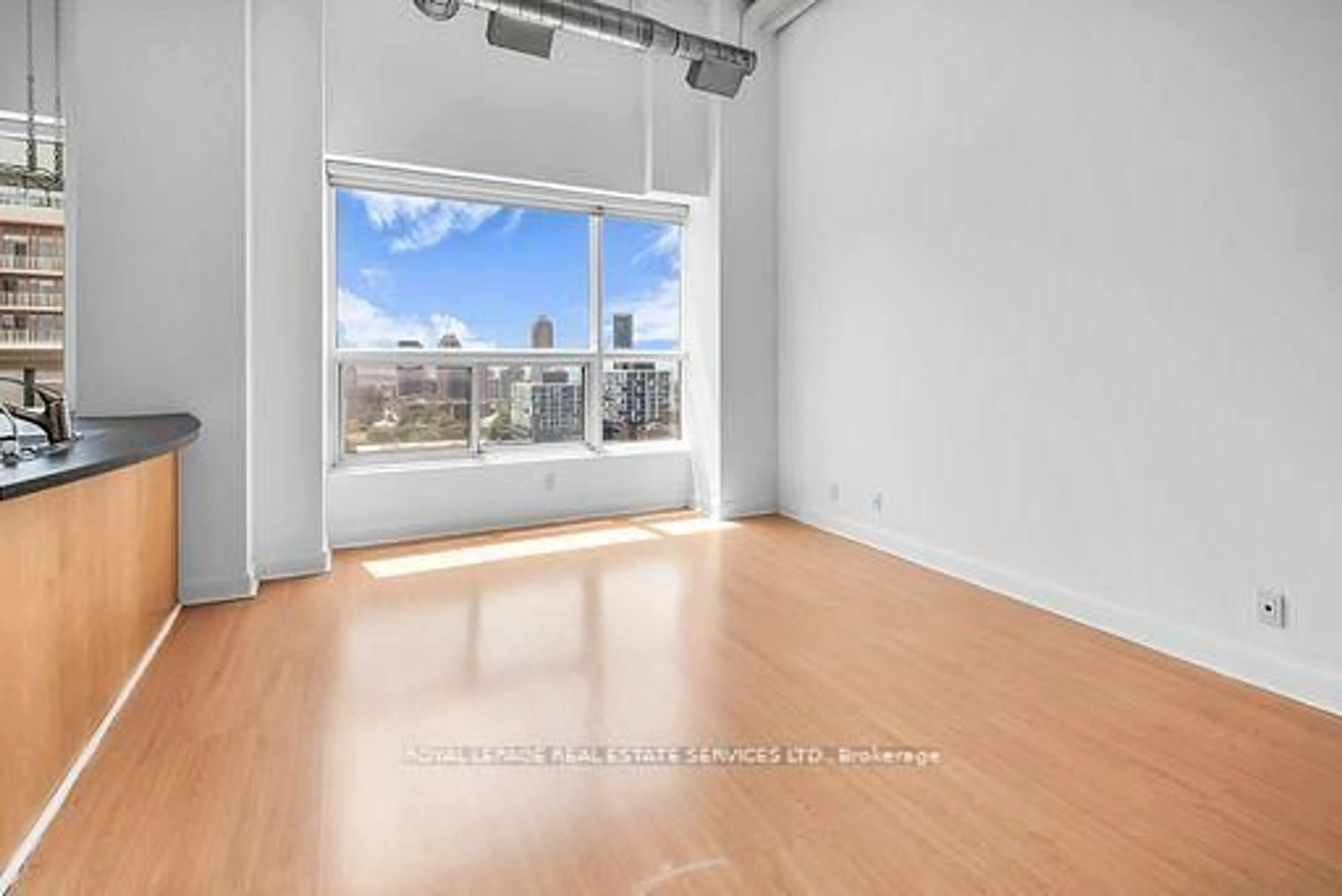 A pic of a room for 700 King St #PH13, Toronto Ontario M5V 2Y6