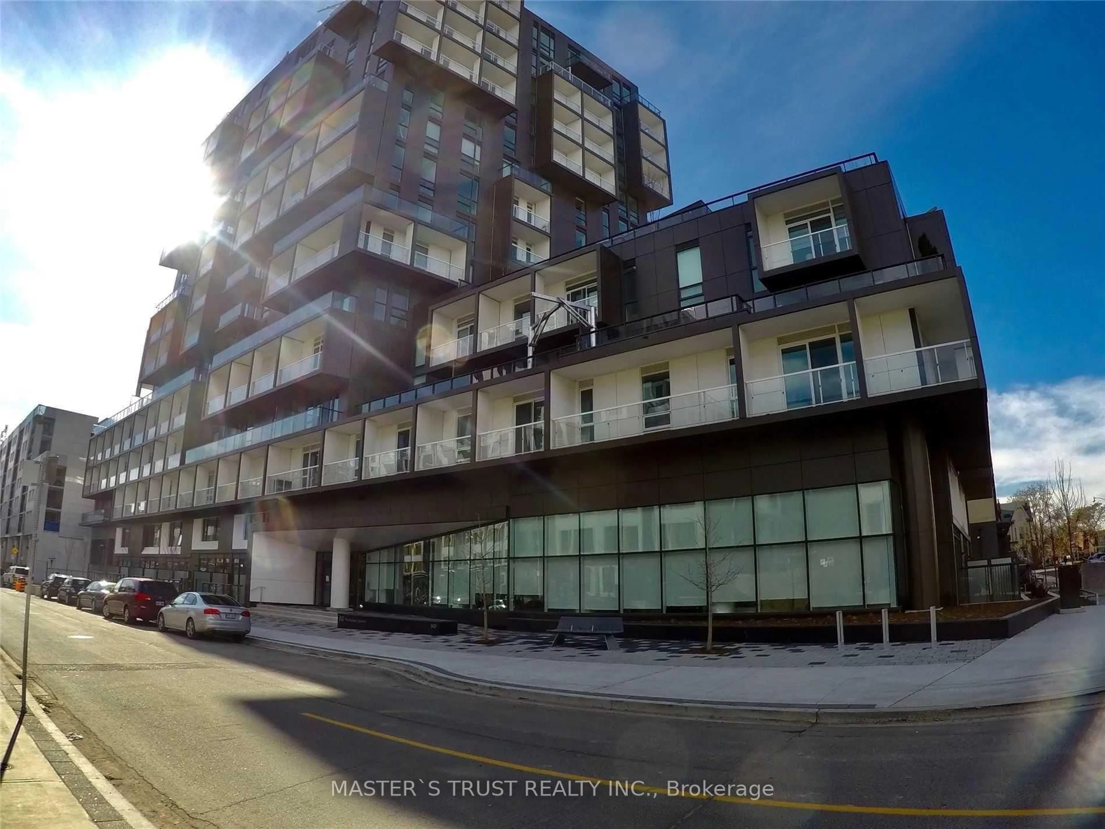 Blurry image for 80 vanauley St #1201, Toronto Ontario M5T 0C9