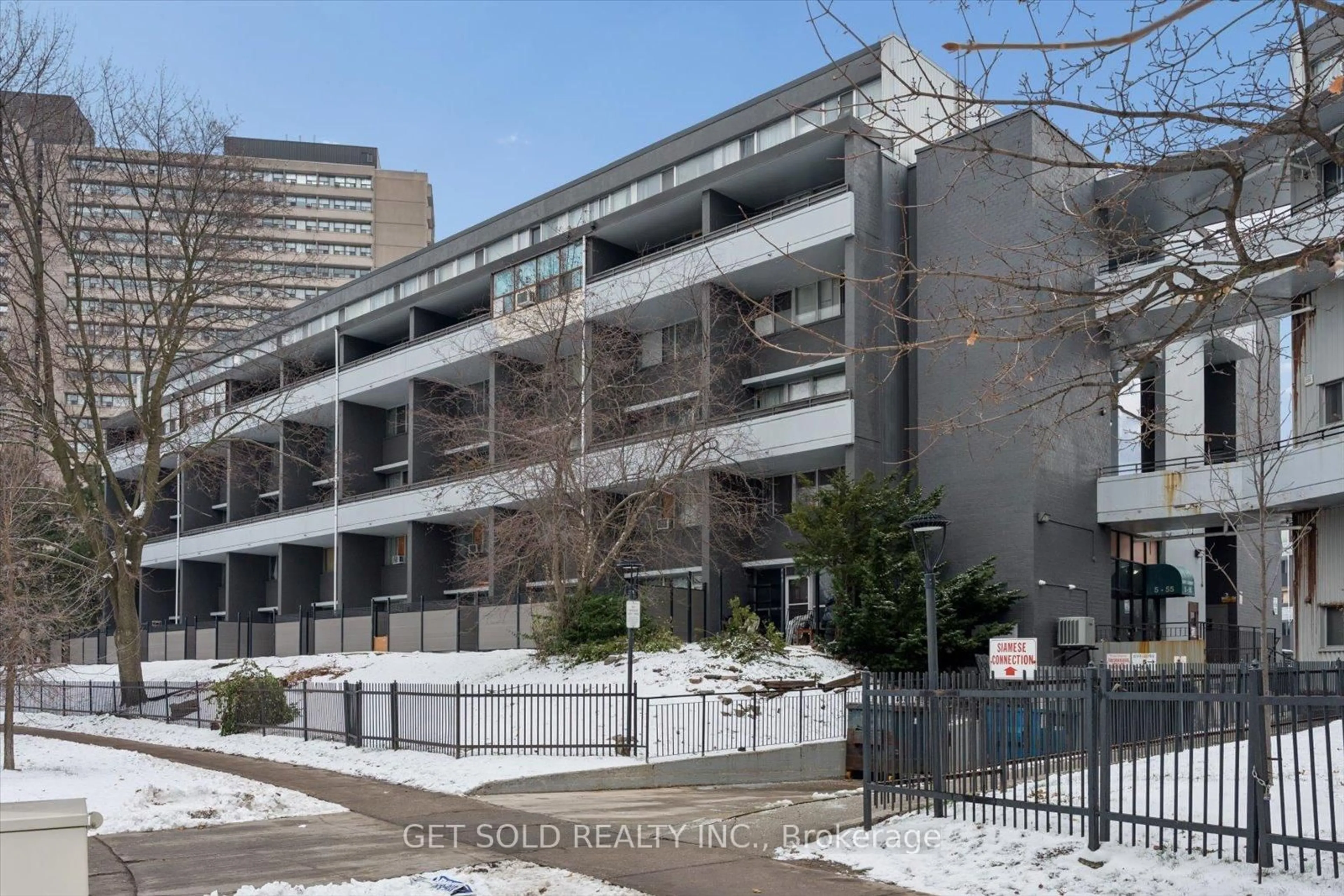 Unknown for 55 Sunny Glenway #309, Toronto Ontario M3C 2Z5