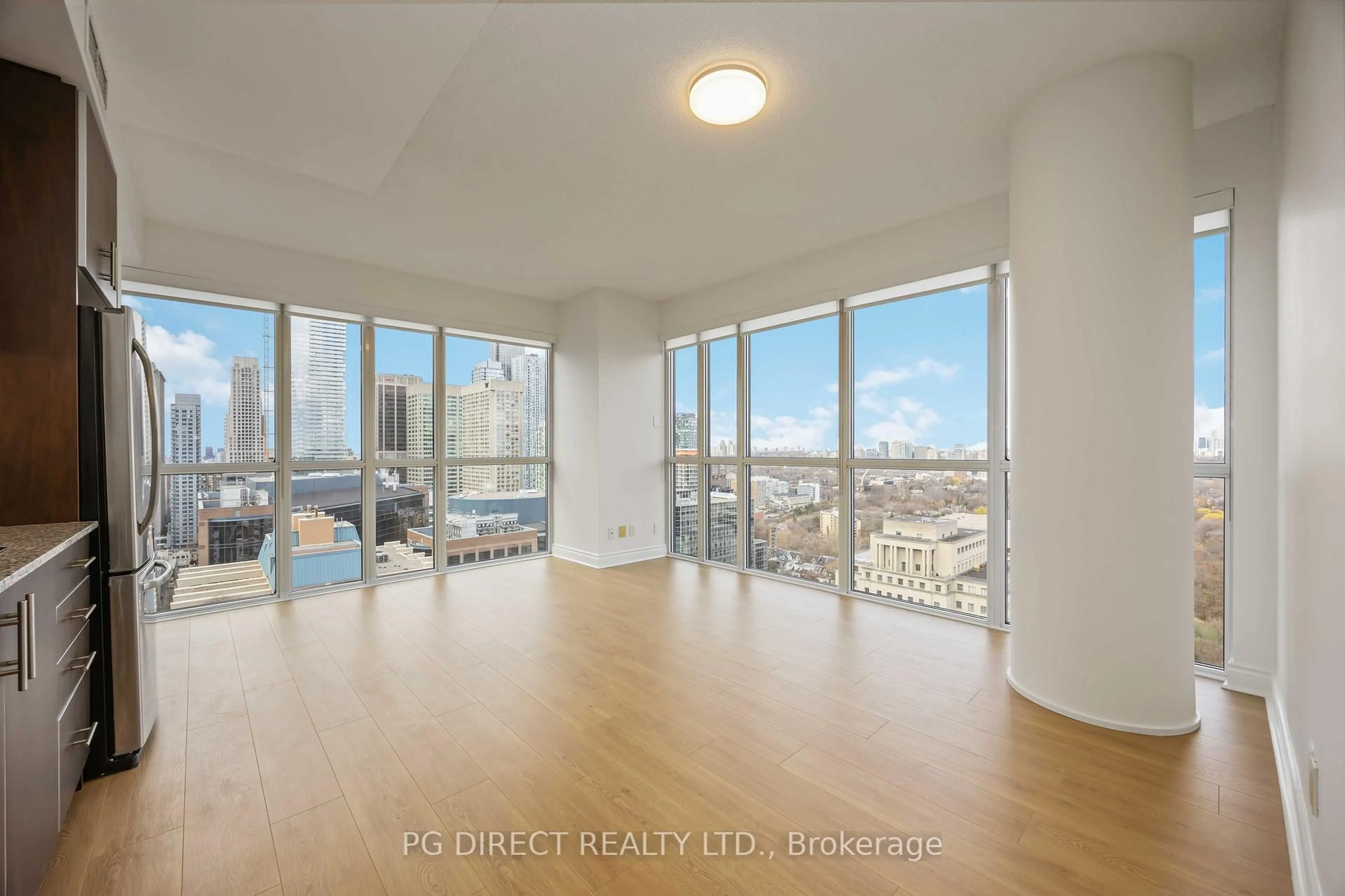 A pic of a room for 28 Ted Rogers Way #2909, Toronto Ontario M4Y 2W7