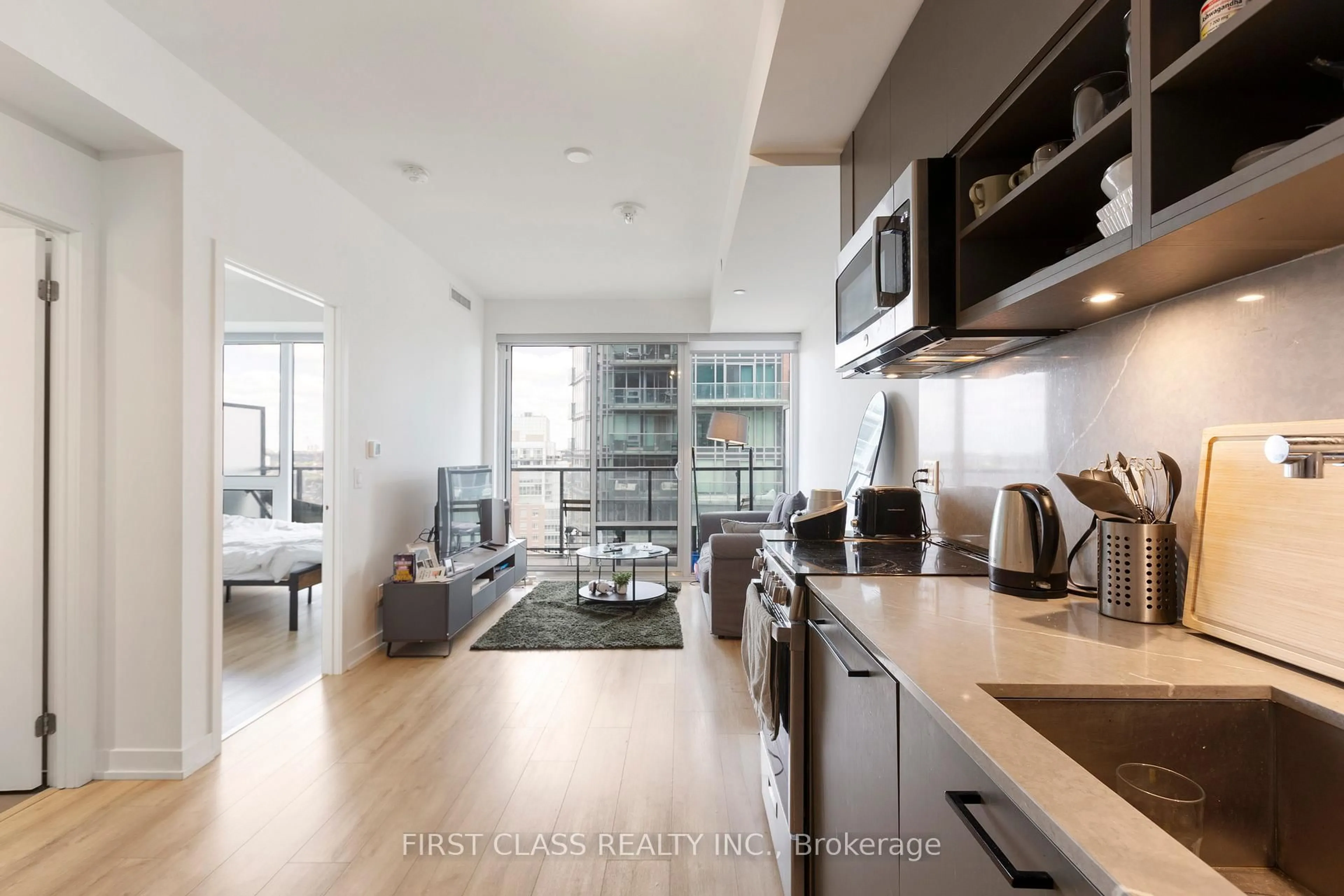 Open concept kitchen, unknown for 135 East Liberty St #2606, Toronto Ontario M6K 0G7