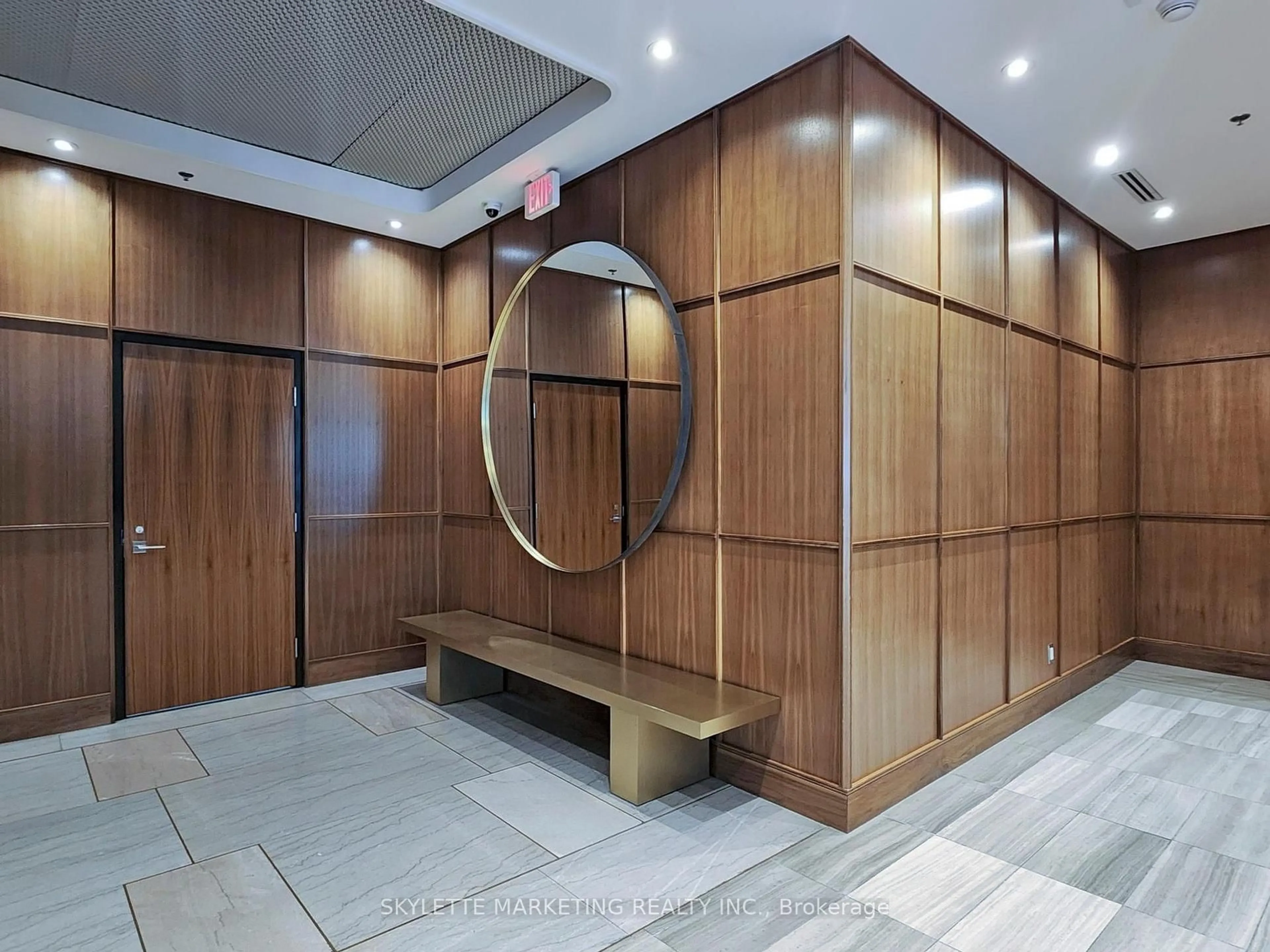 Indoor foyer for 111 St Clair Ave #1128, Toronto Ontario M4V 1N5