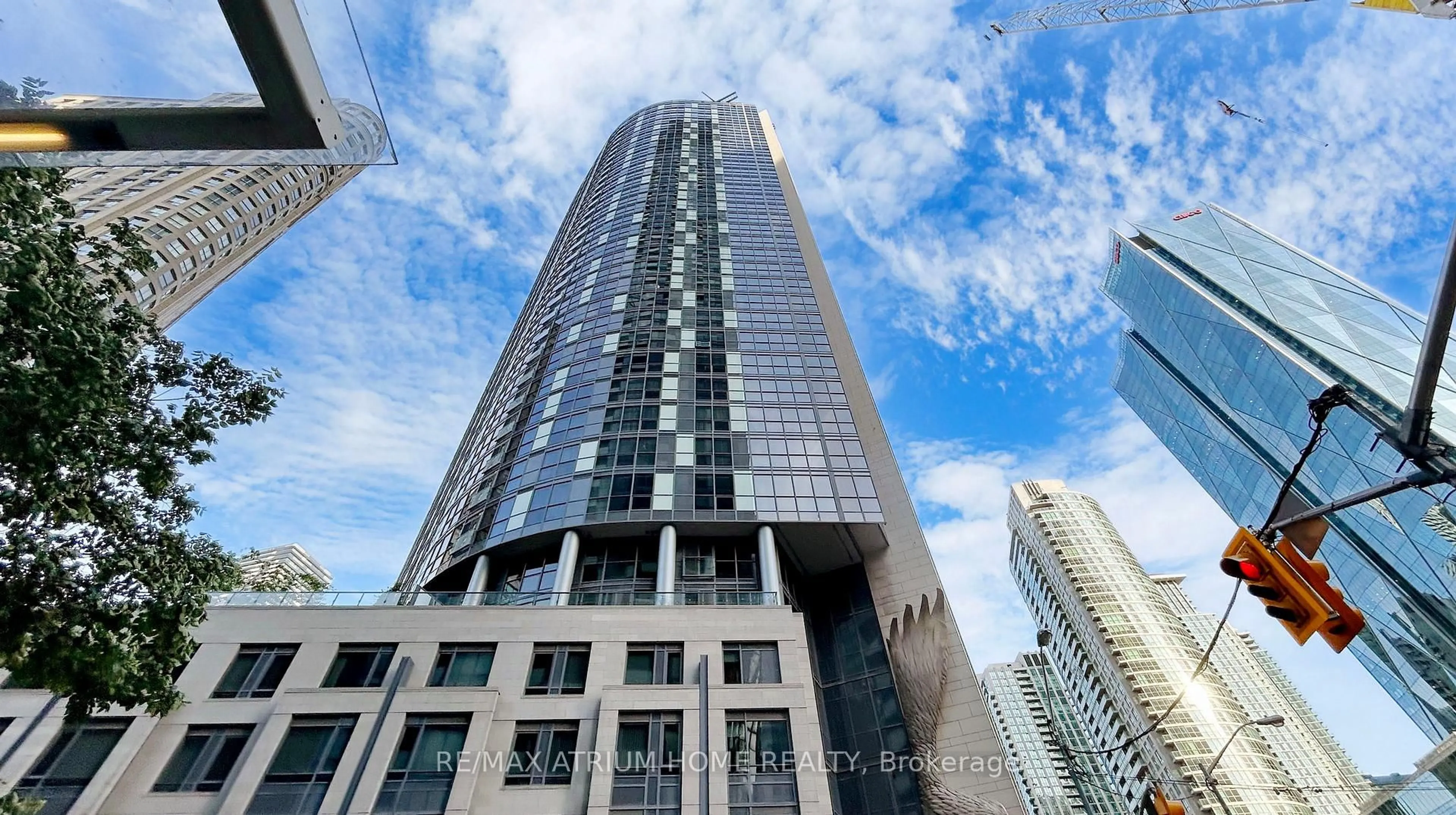 Unknown for 1 The Esplanade #3205, Toronto Ontario M5E 0A8