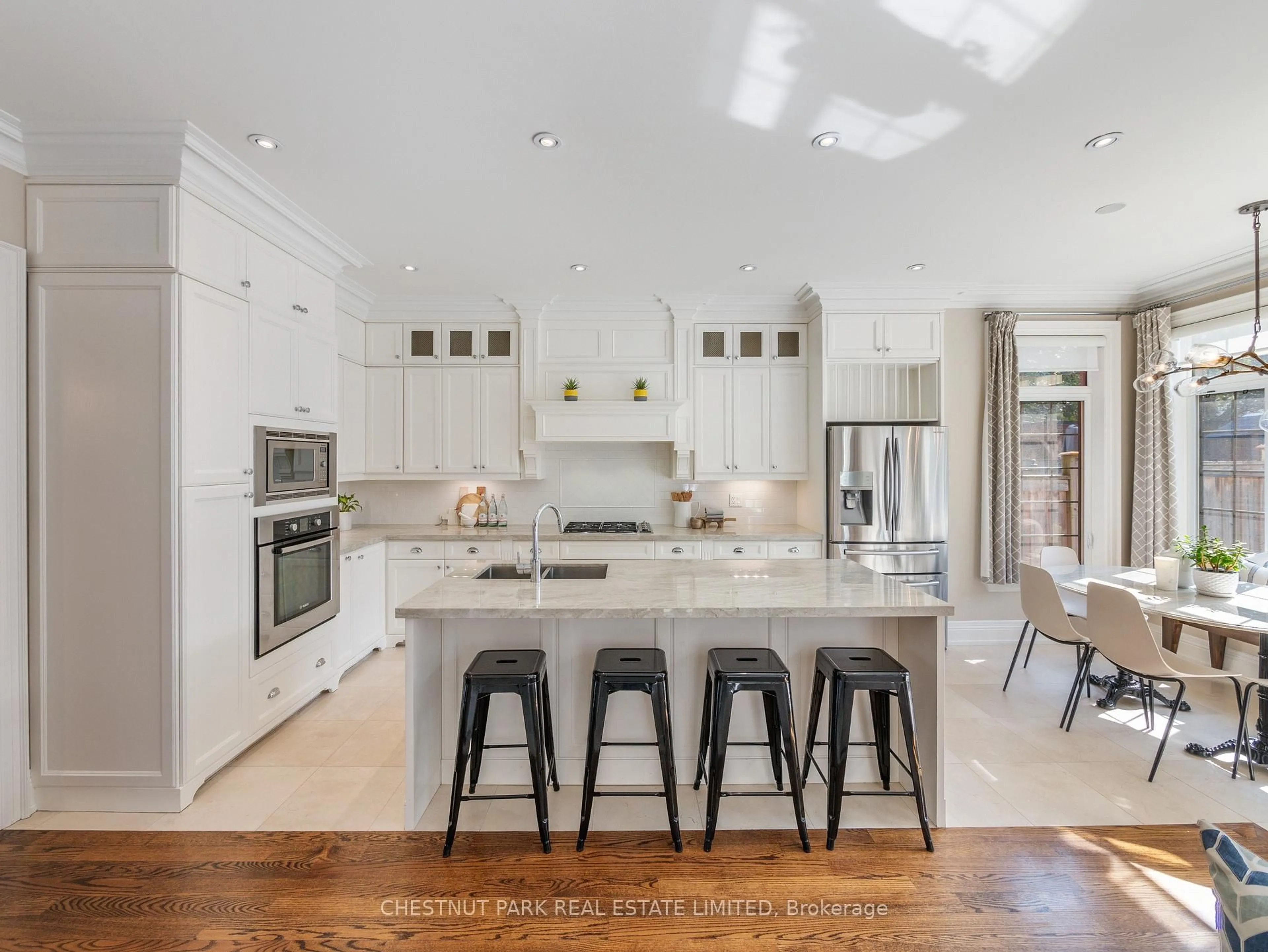 Contemporary kitchen, unknown for 252 Sutherland Dr, Toronto Ontario M4G 1J3