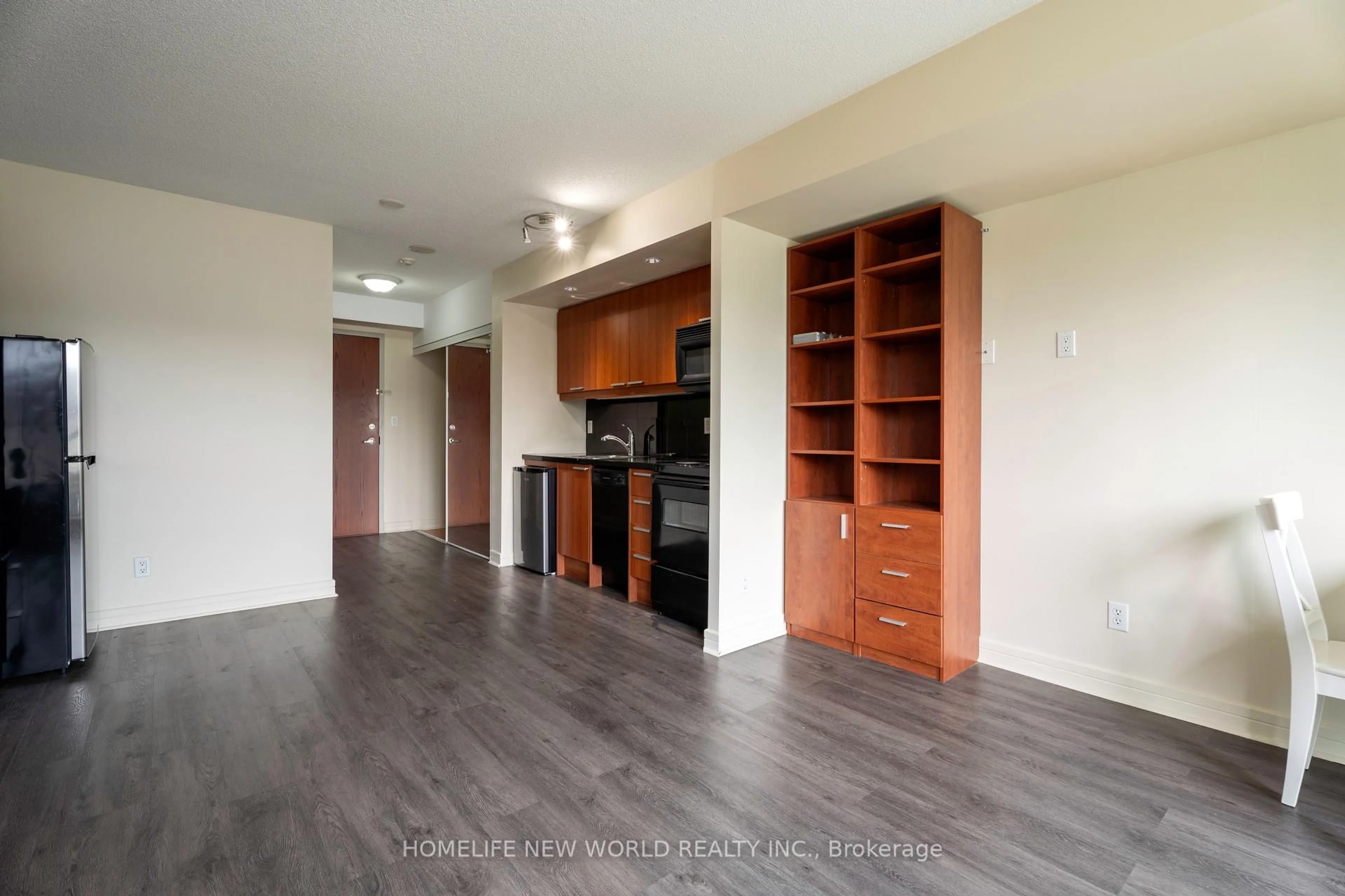 Unknown for 19 Avondale Ave #311, Toronto Ontario M2N 0A6