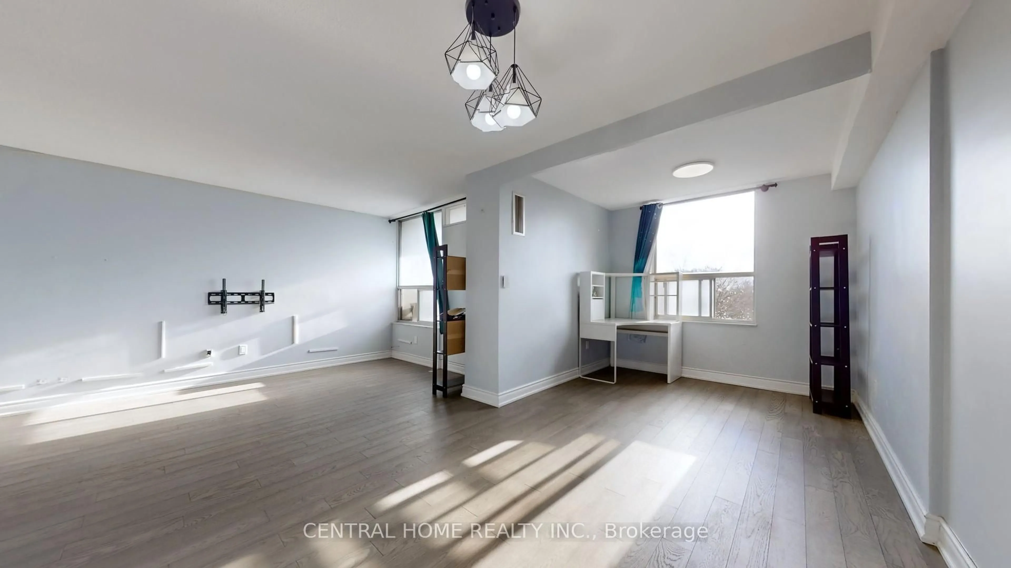 A pic of a room for 5 Shady Golfway #715, Toronto Ontario M3C 3A4