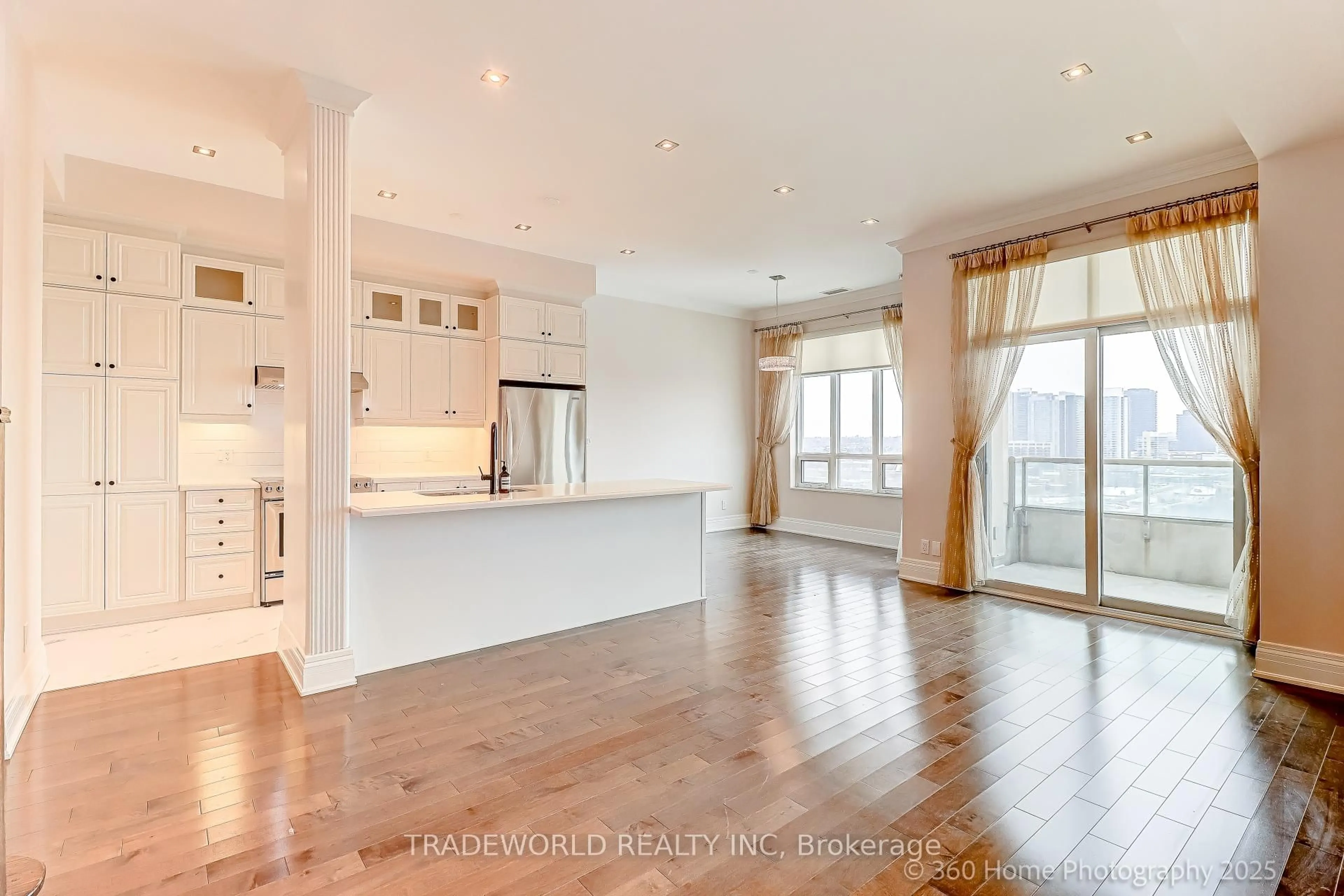 Open concept kitchen, wood/laminate floor for 10 Bloorview Pl #1510, Toronto Ontario M2J 0B1