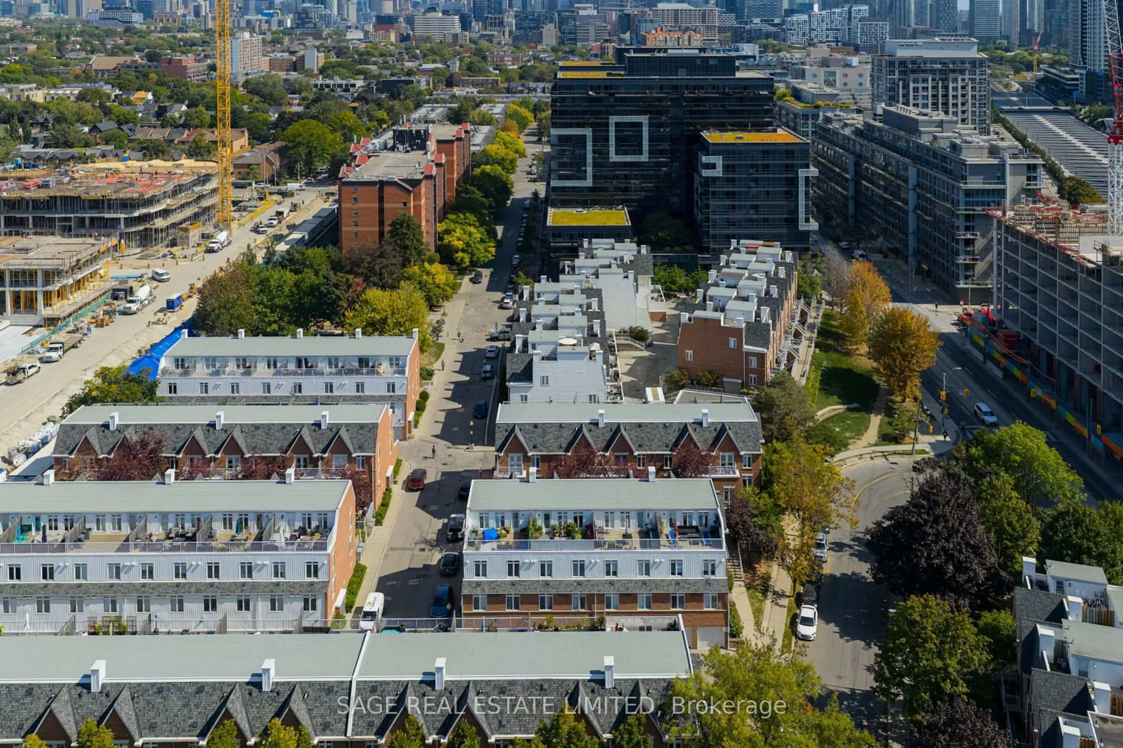 A pic from outside/outdoor area/front of a property/back of a property/a pic from drone, city buildings view from balcony for 12 Sudbury St #811, Toronto Ontario M6J 3W7