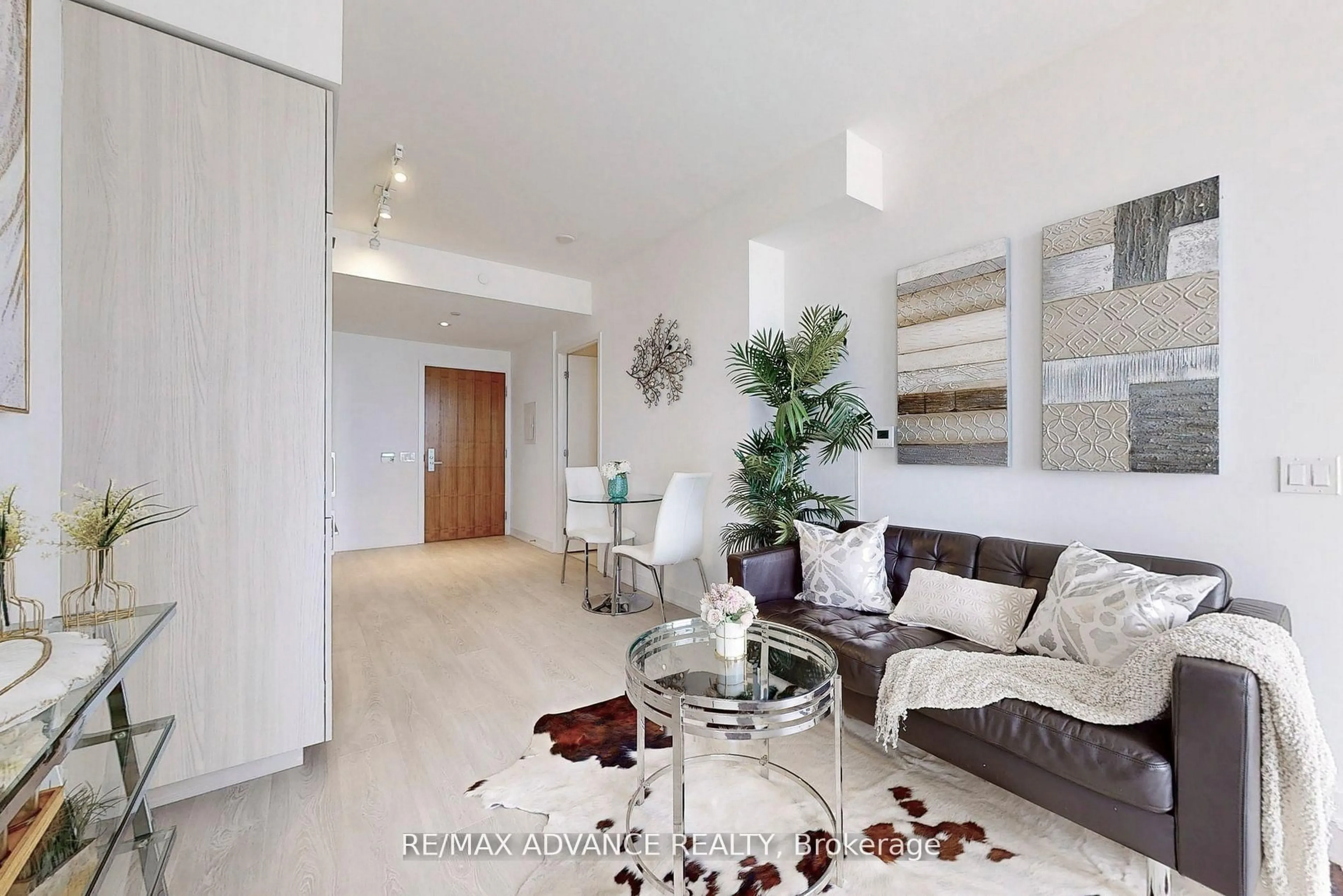 Living room with furniture, unknown for 15 Queens Quay #2508, Toronto Ontario M5E 0A5