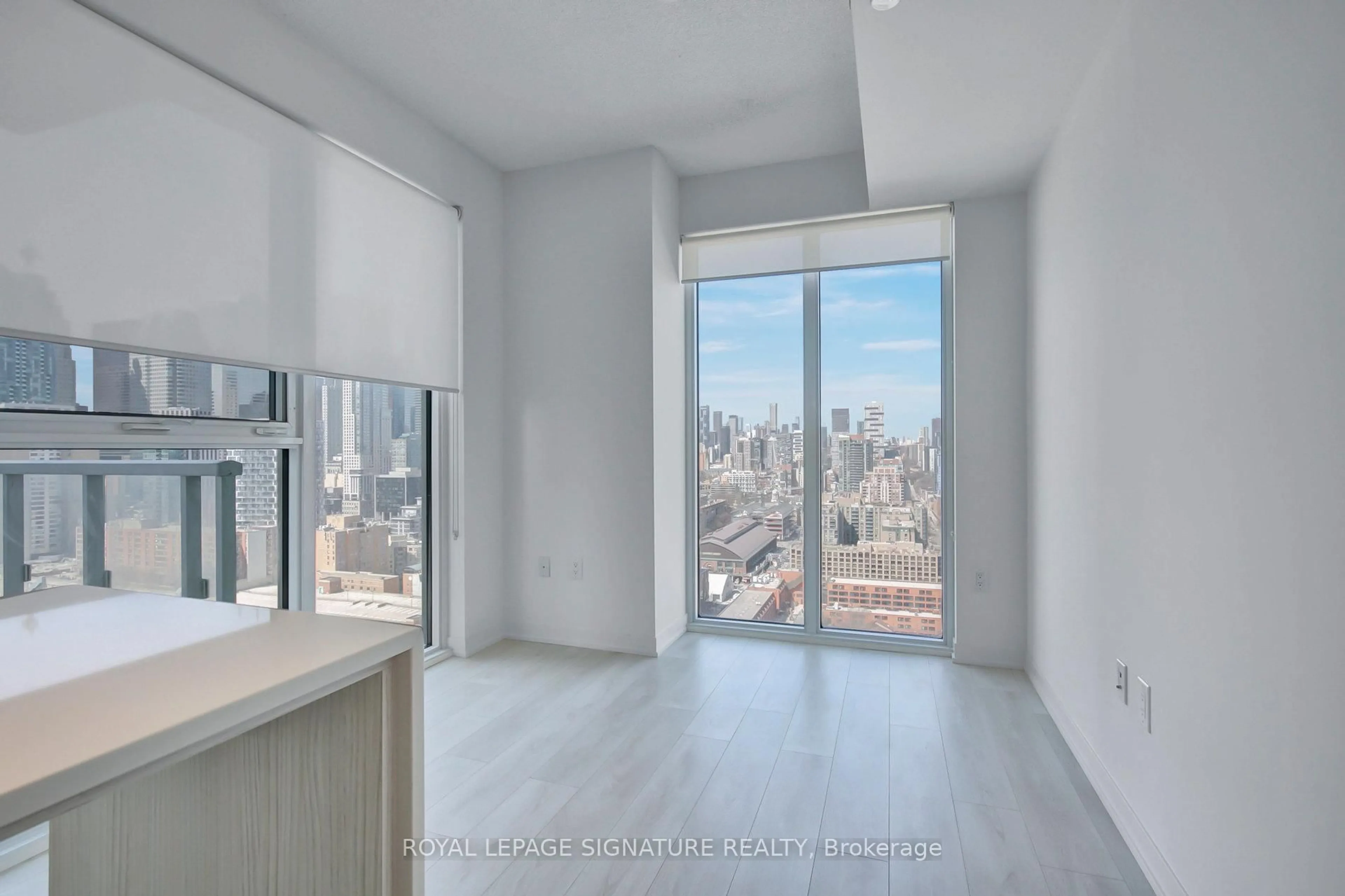 A pic of a room for 20 Richardson St #2208, Toronto Ontario M5A 0S6