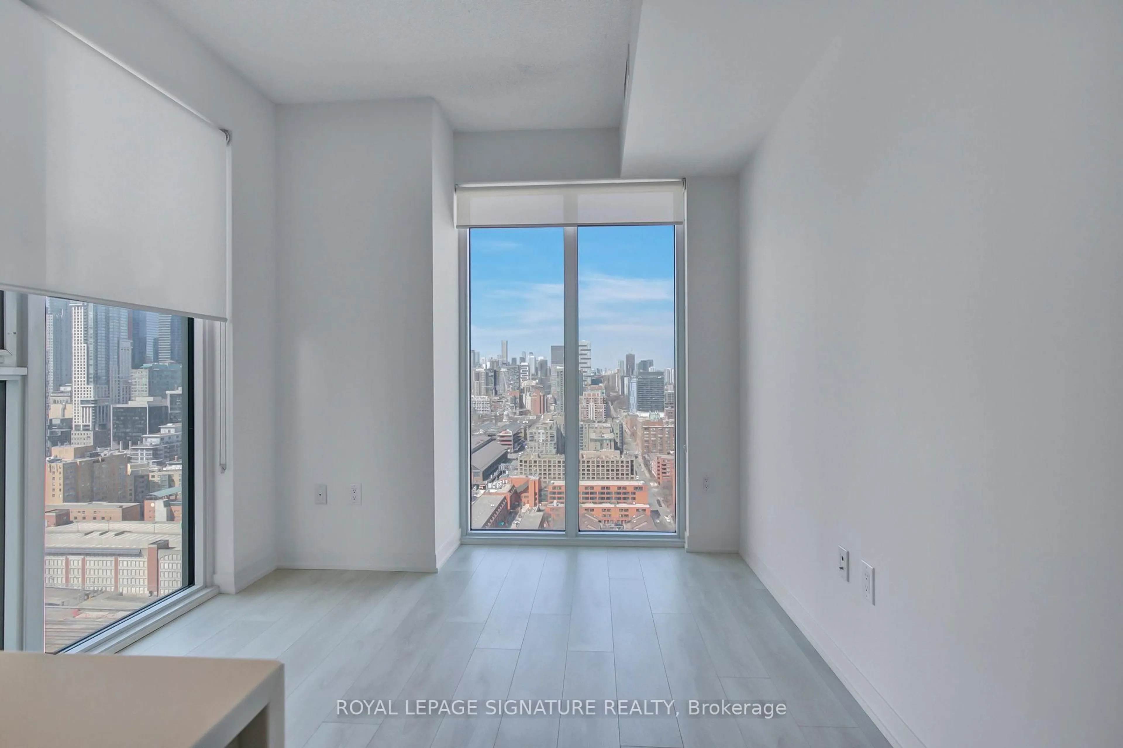 A pic of a room for 20 Richardson St #2208, Toronto Ontario M5A 0S6