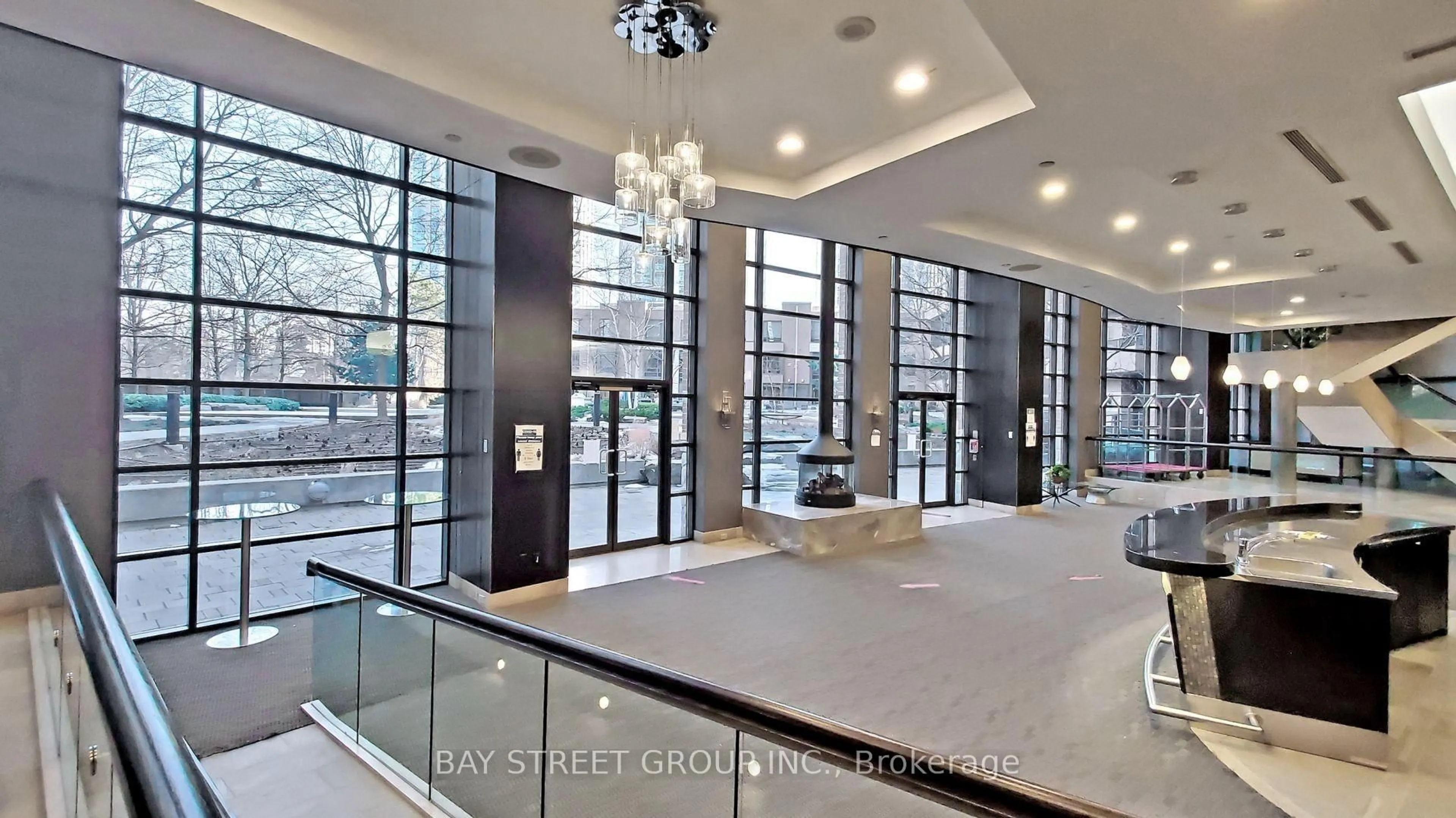 Indoor foyer for 23 Sheppard Ave #1104, Toronto Ontario M2N 0C8