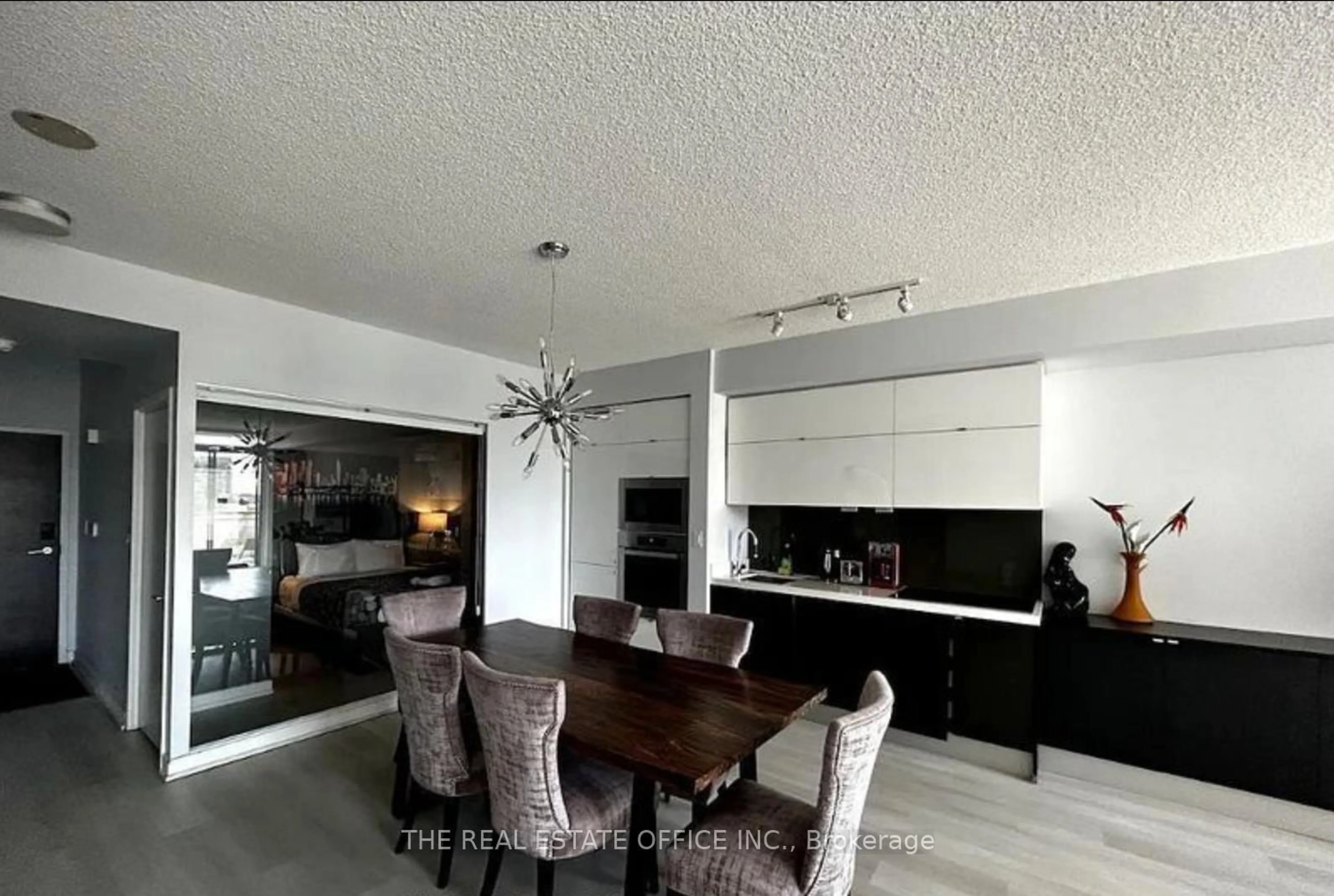 Unknown for 151 Dan Leckie Way, Toronto Ontario M5V 4B2