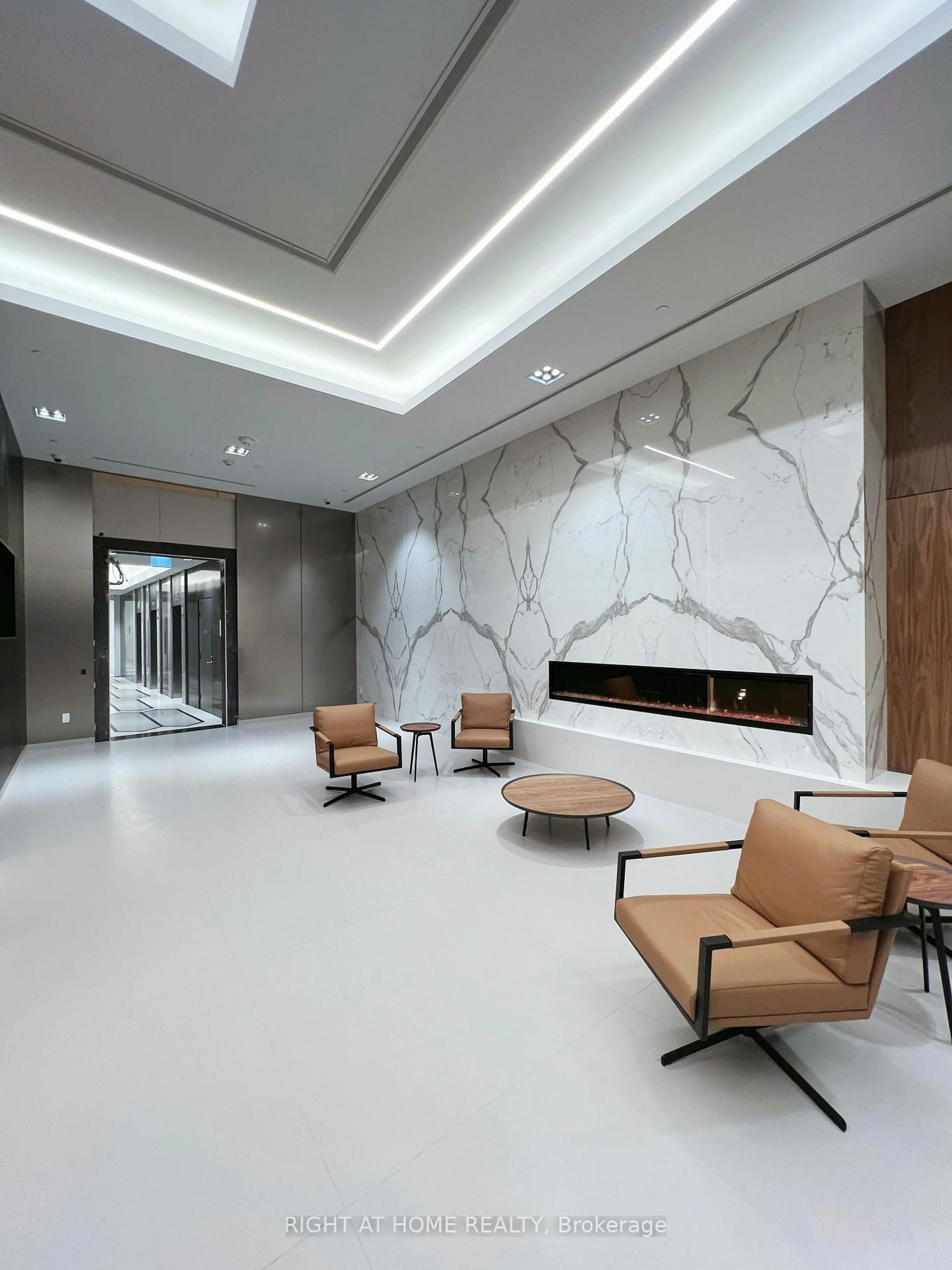 Lobby for 28 Freeland St #1710, Toronto Ontario M5E 0E3