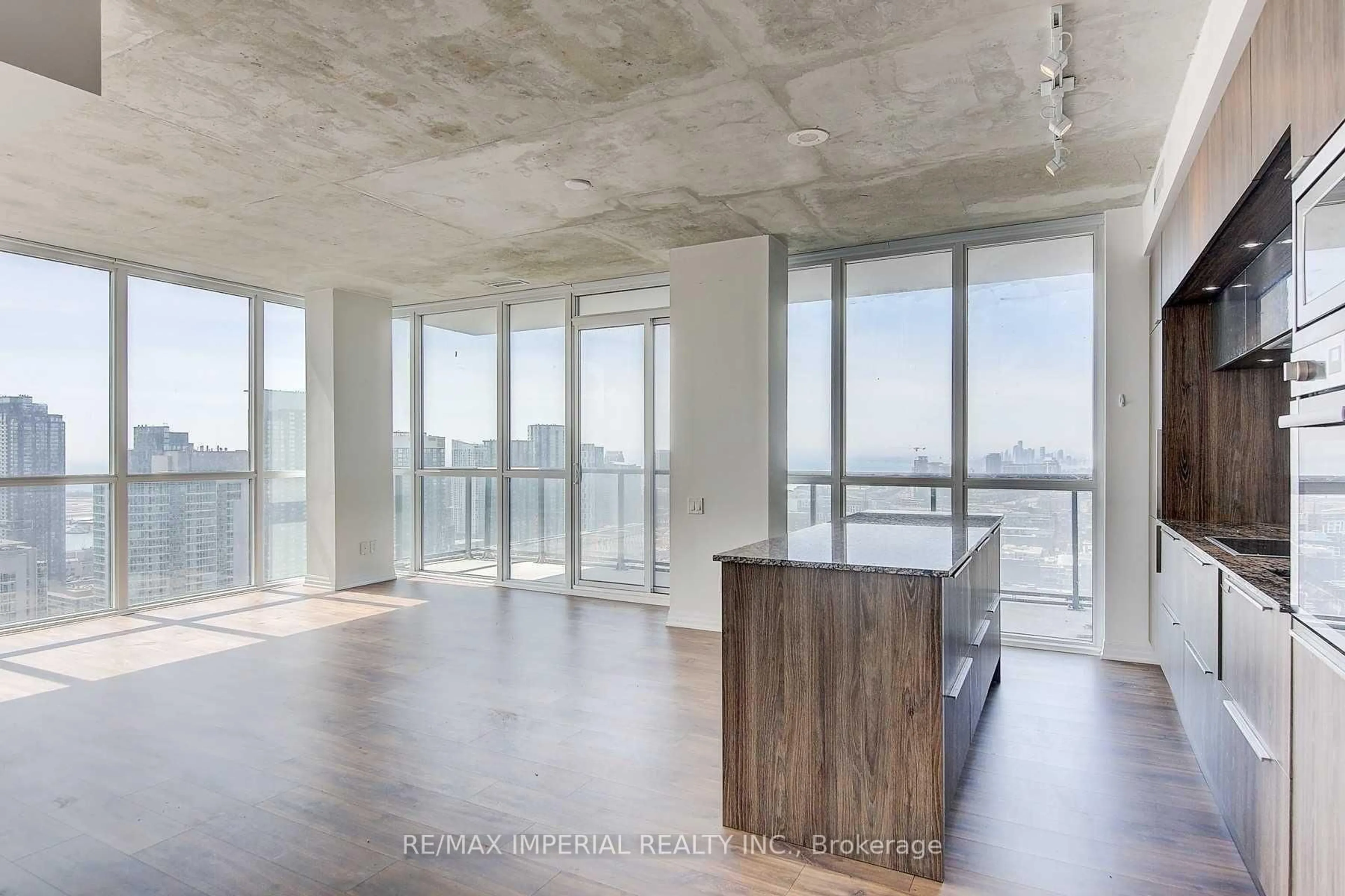 Unknown for 88 Blue Jays Way #3508, Toronto Ontario M5V 2G3