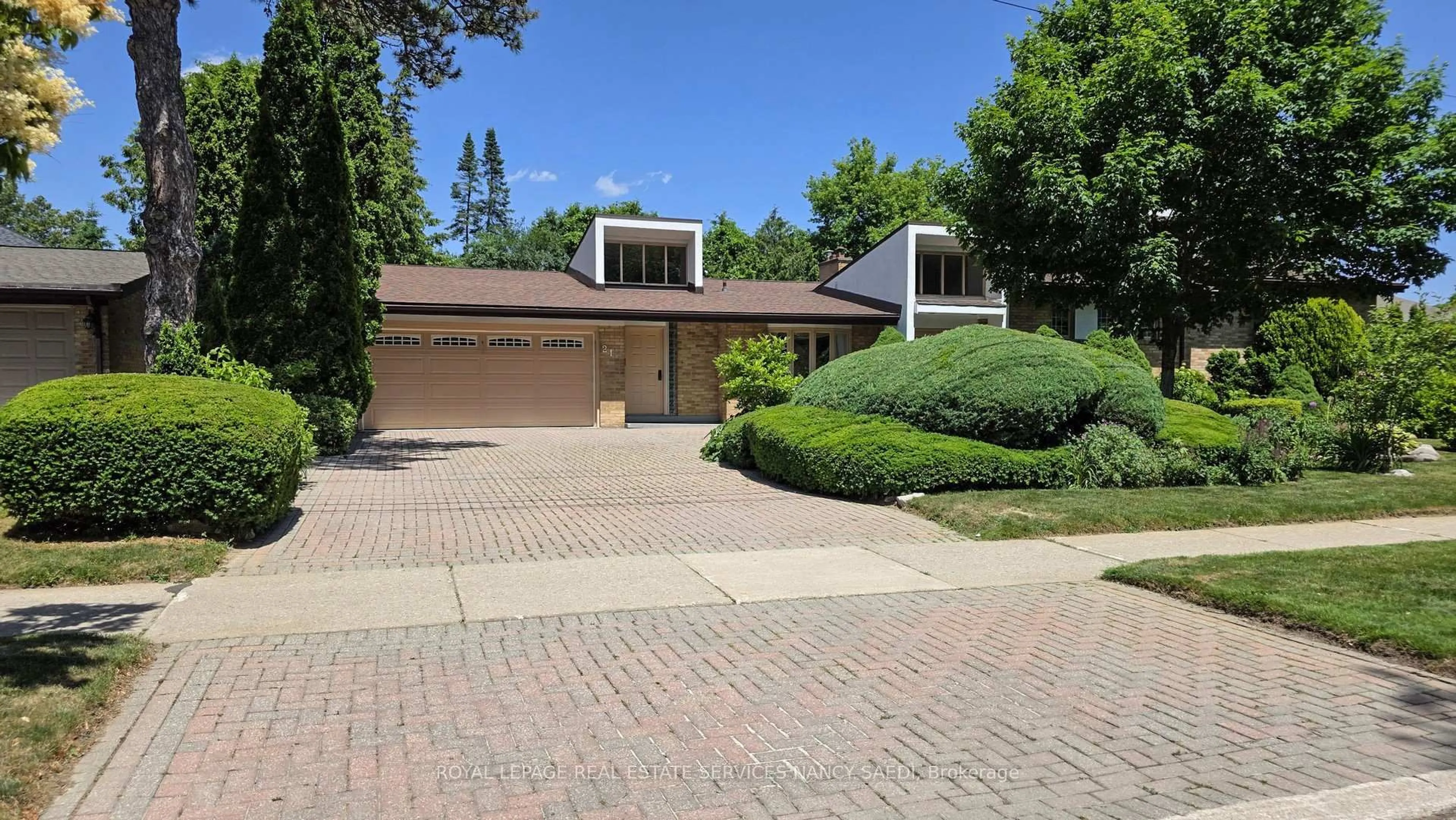 Unknown for 21 Banbury Rd, Toronto Ontario M3B 2K5