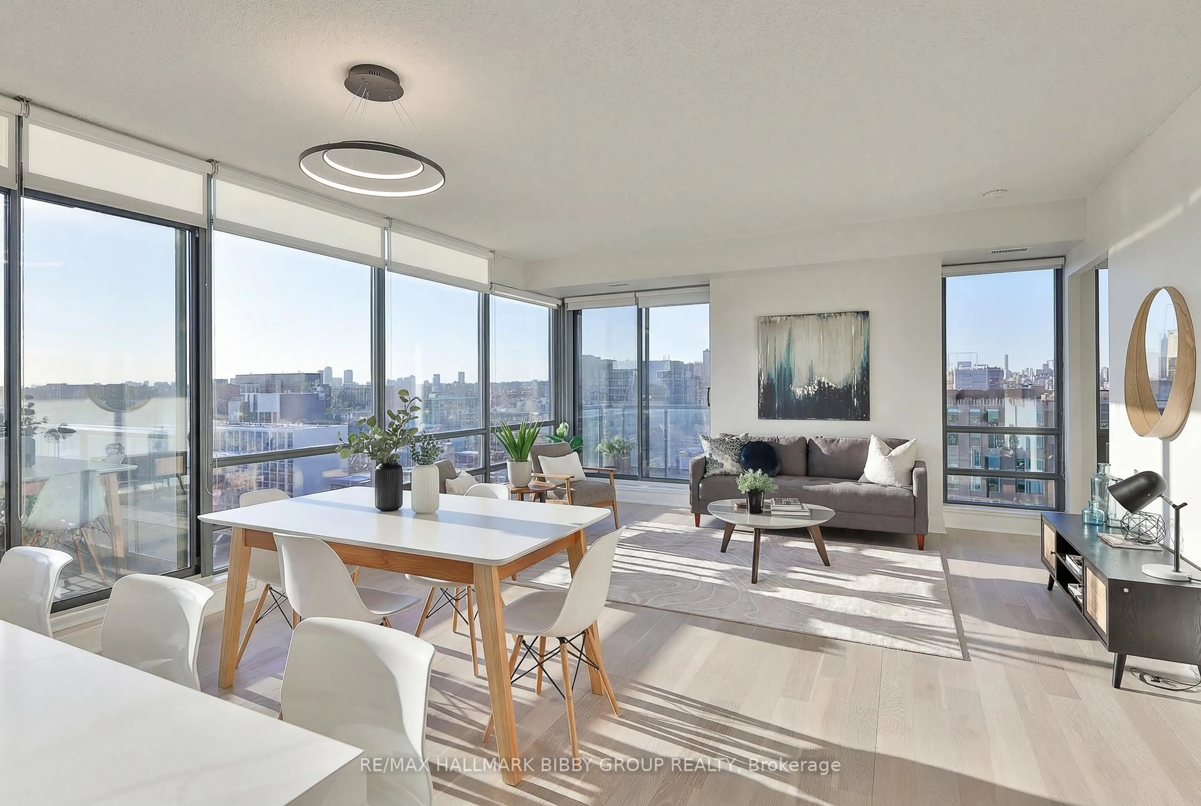 Unknown for 438 King St #1704, Toronto Ontario M5V 3T9