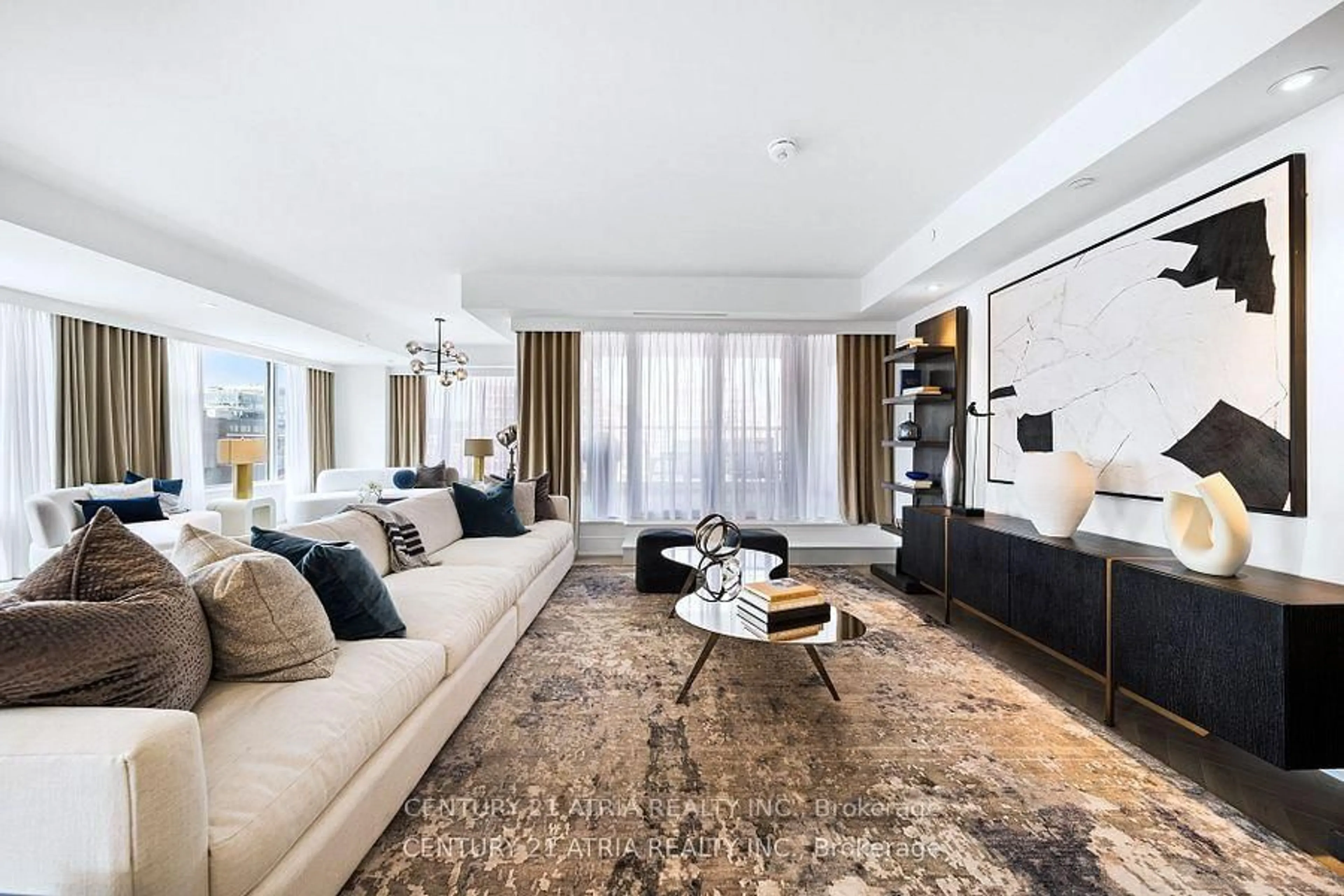 Living room with furniture, carpet floor for 455 Wellington St #810, Toronto Ontario M5J 2R2