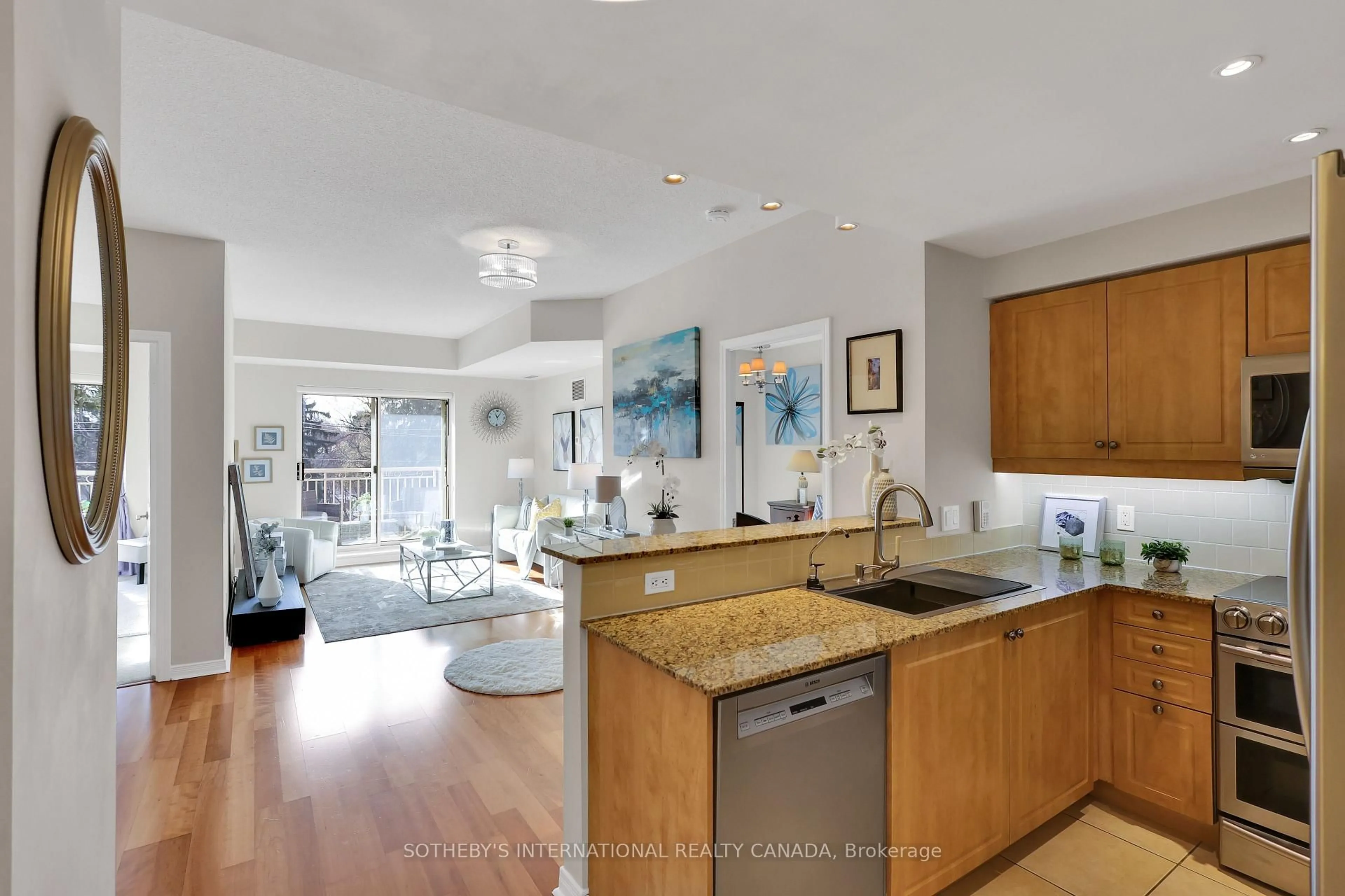 Open concept kitchen, unknown for 451 Rosewell Ave #415, Toronto Ontario M4R 2H8