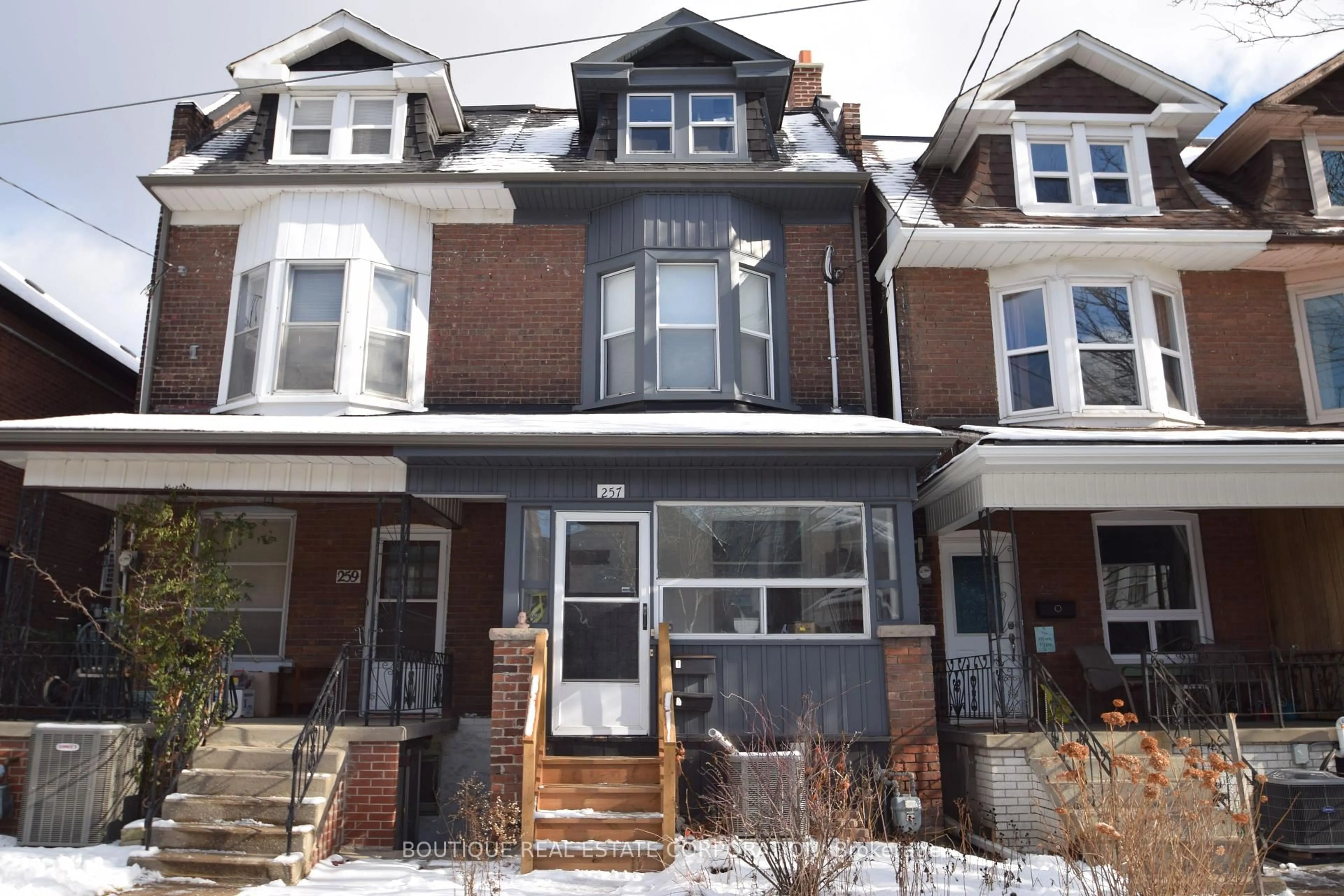 Home with brick exterior material, street for 257 Concord Ave, Toronto Ontario M6H 2P4