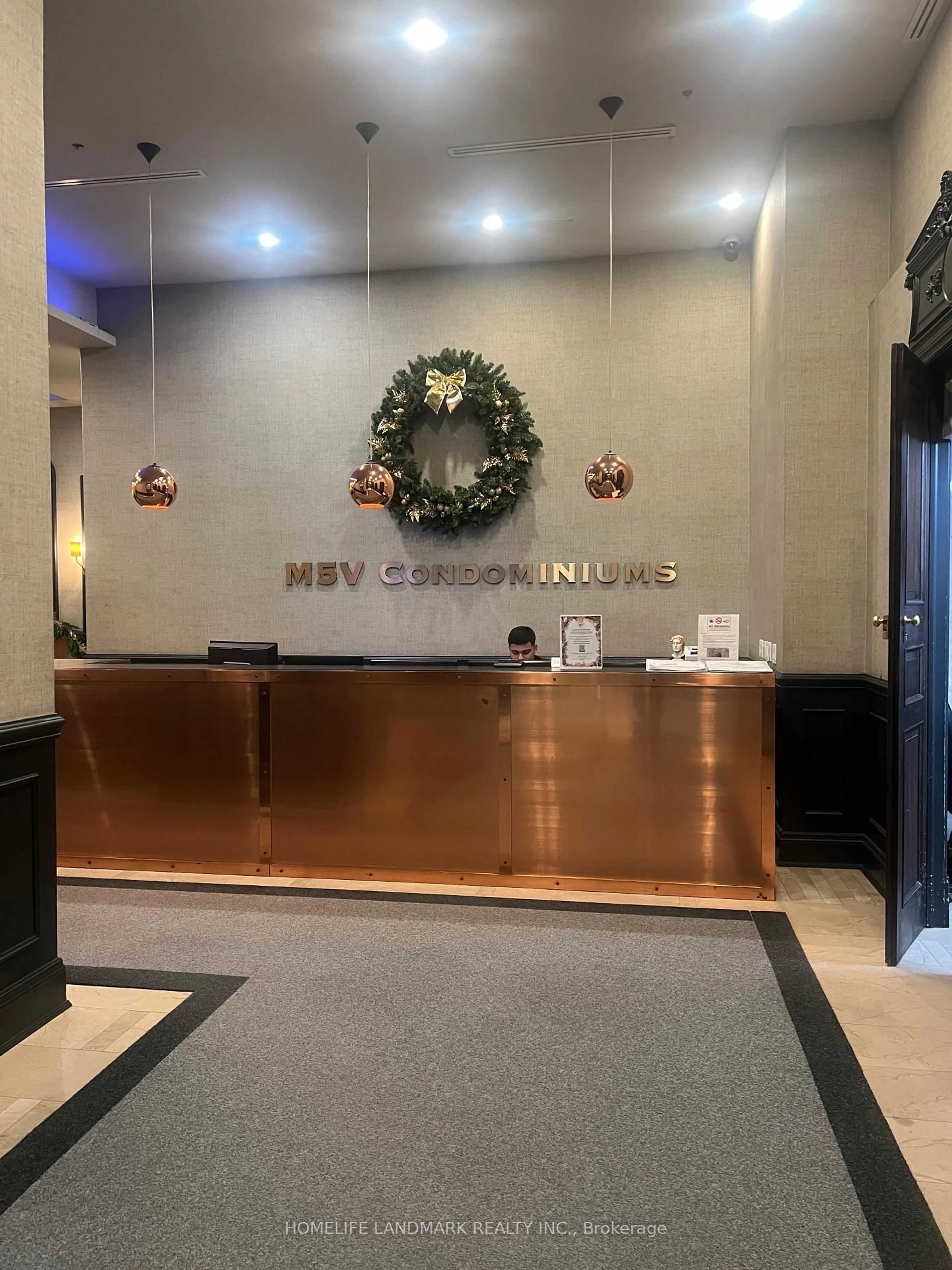 Lobby for 375 King St #1109, Toronto Ontario M5V 1K5