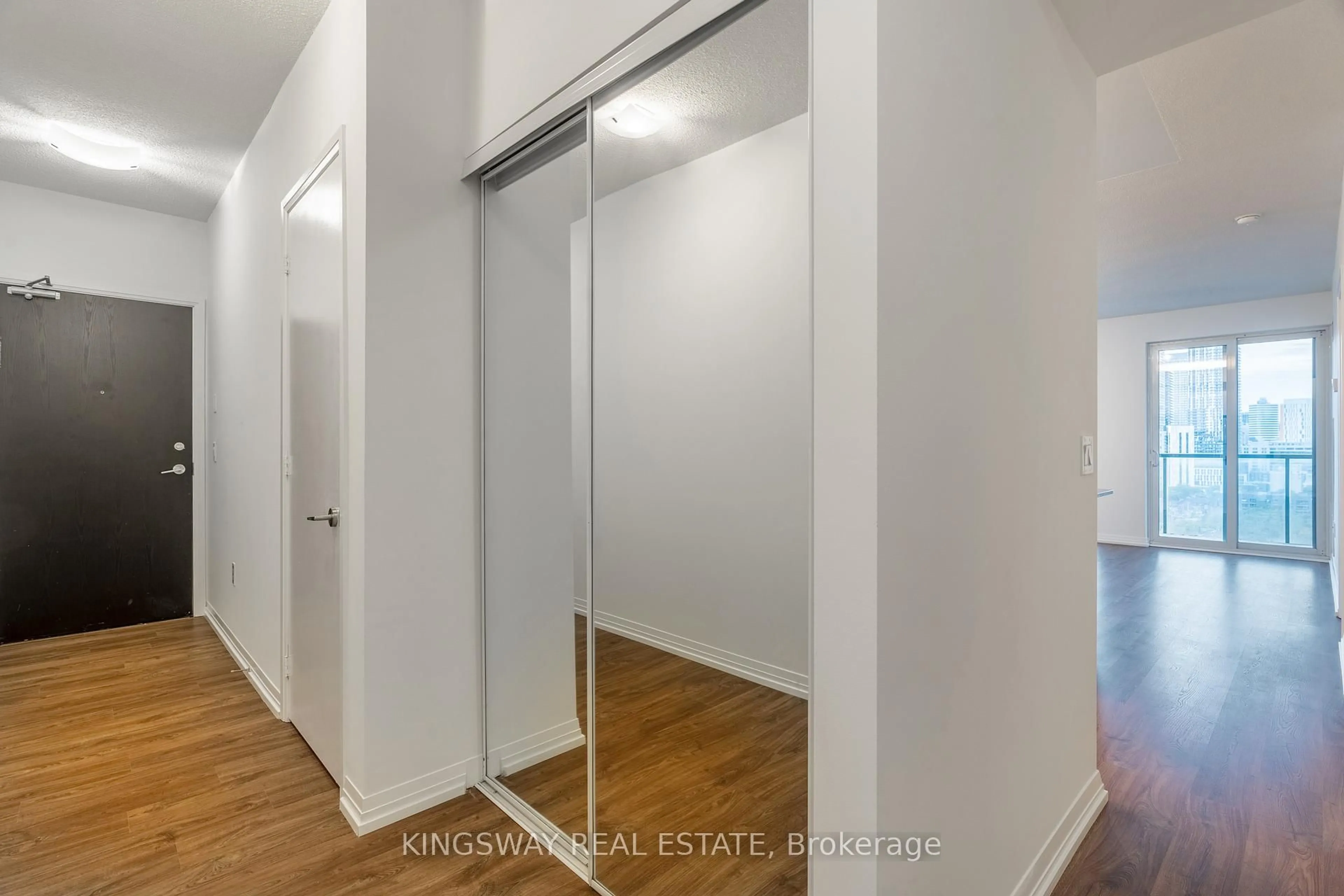 Unknown for 25 Cole St, Toronto Ontario M5A 4M3