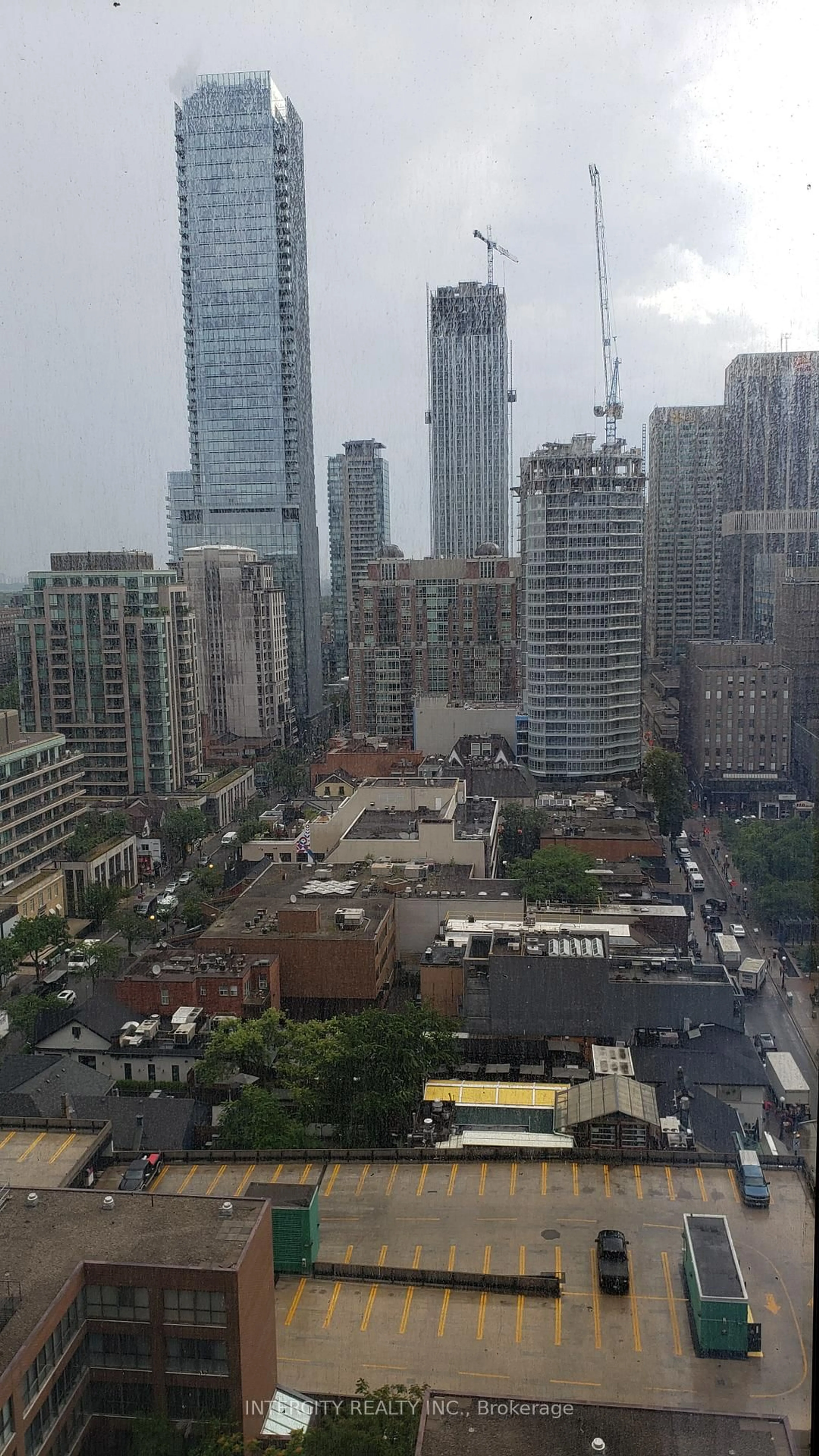 A pic of a room for 188 Cumberland St #2103, Toronto Ontario M5R 0B6